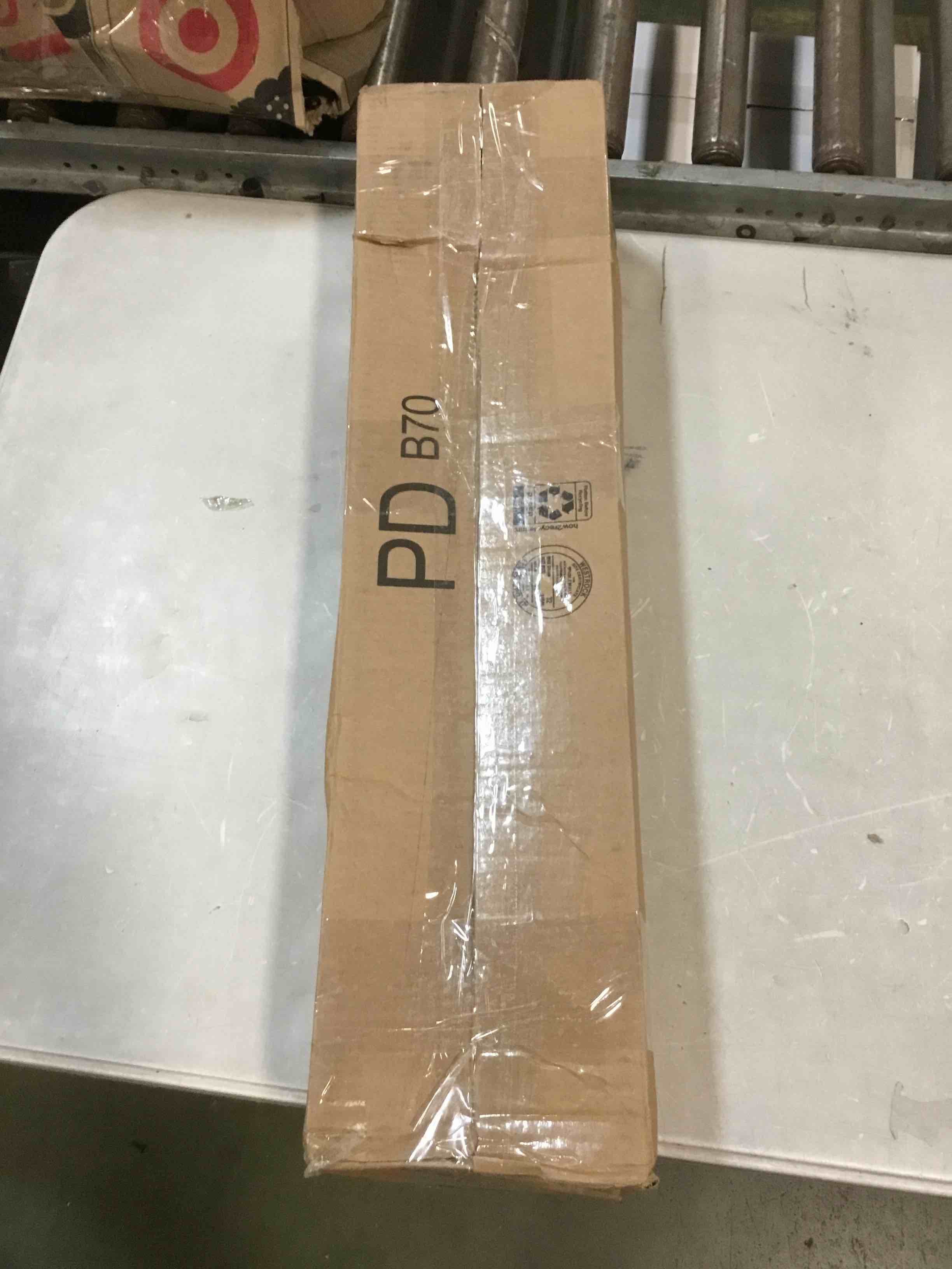 https://s3.amazonaws.com/lotting-images-prod/bidfta/ORG5915583_1711115228203.jpeg