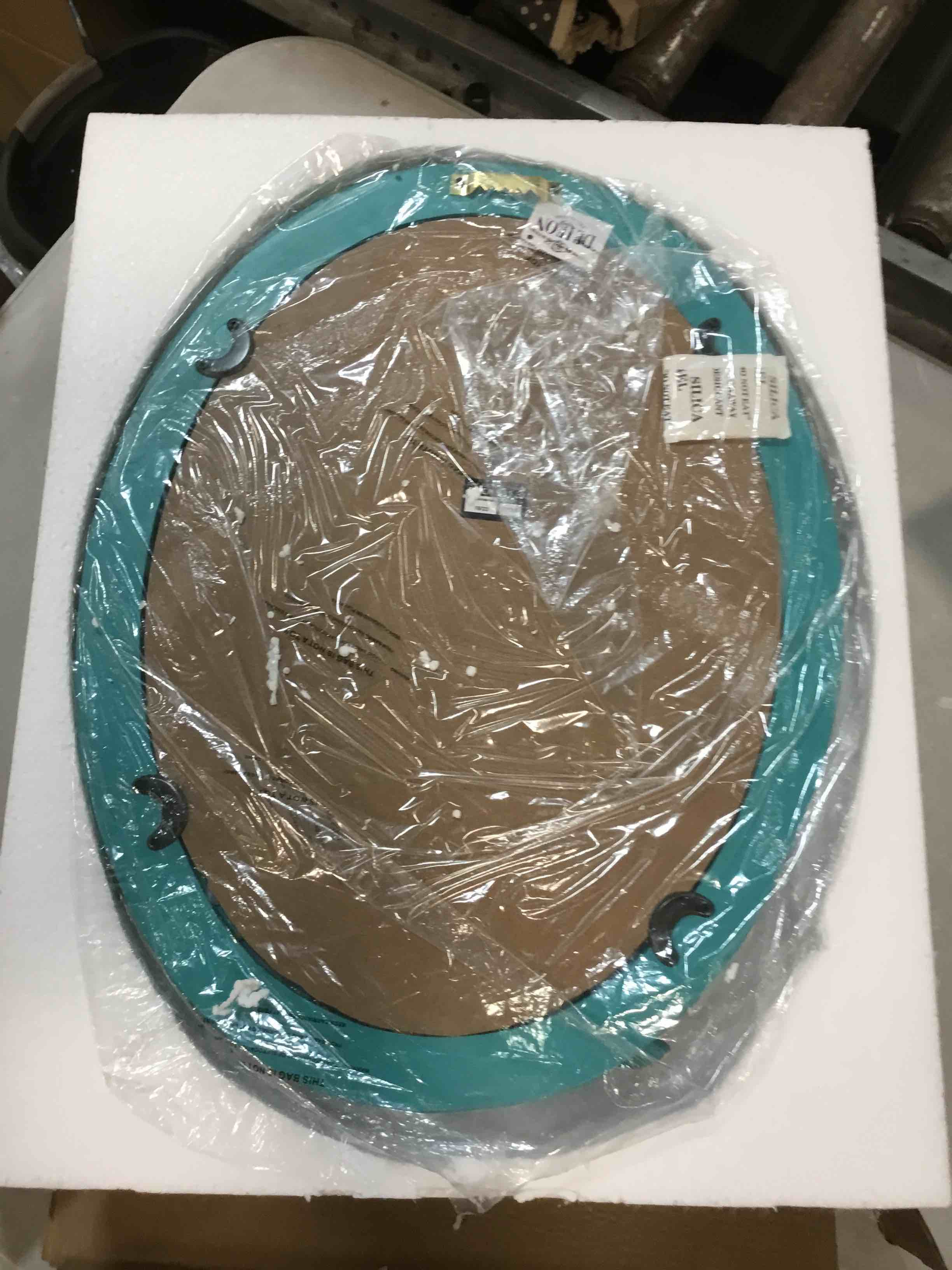 https://s3.amazonaws.com/lotting-images-prod/bidfta/ORG5915613_1711119727314.jpeg