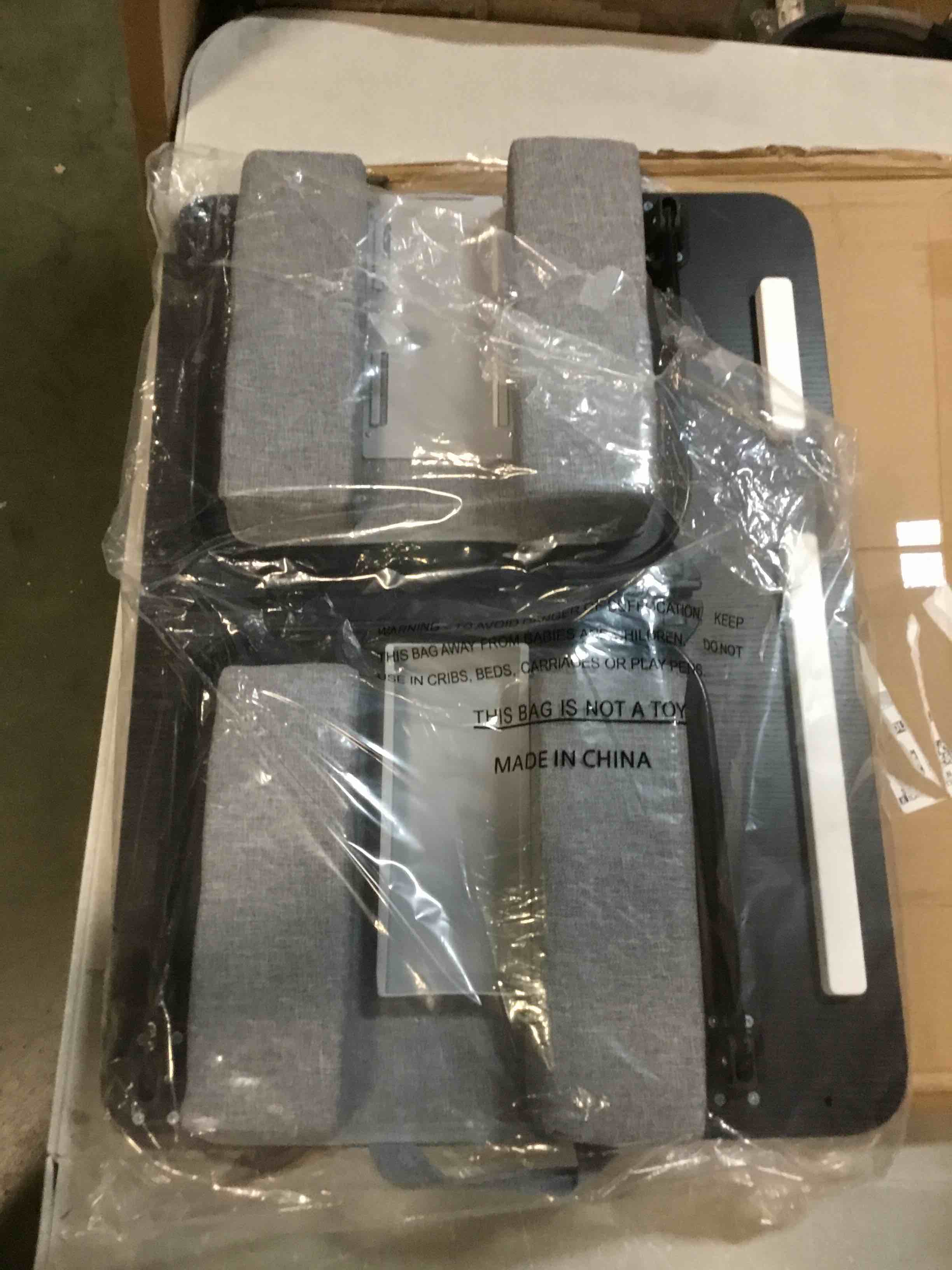https://s3.amazonaws.com/lotting-images-prod/bidfta/ORG5915673_1711130561352.jpeg