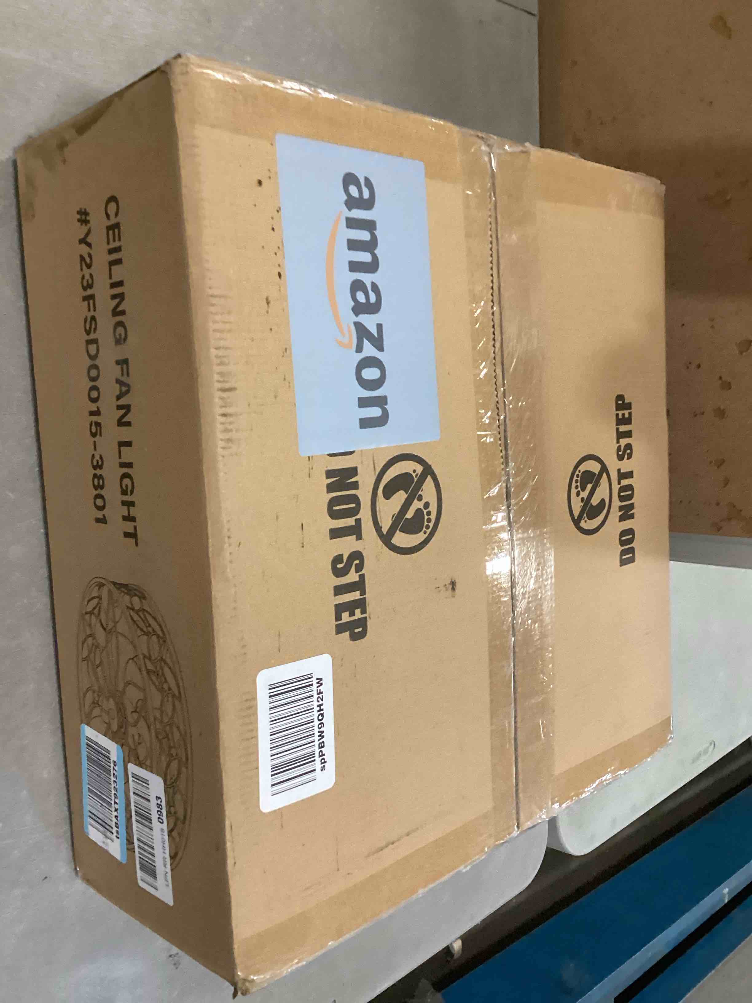 https://s3.amazonaws.com/lotting-images-prod/bidfta/ORG5916097_1711384388470.jpeg