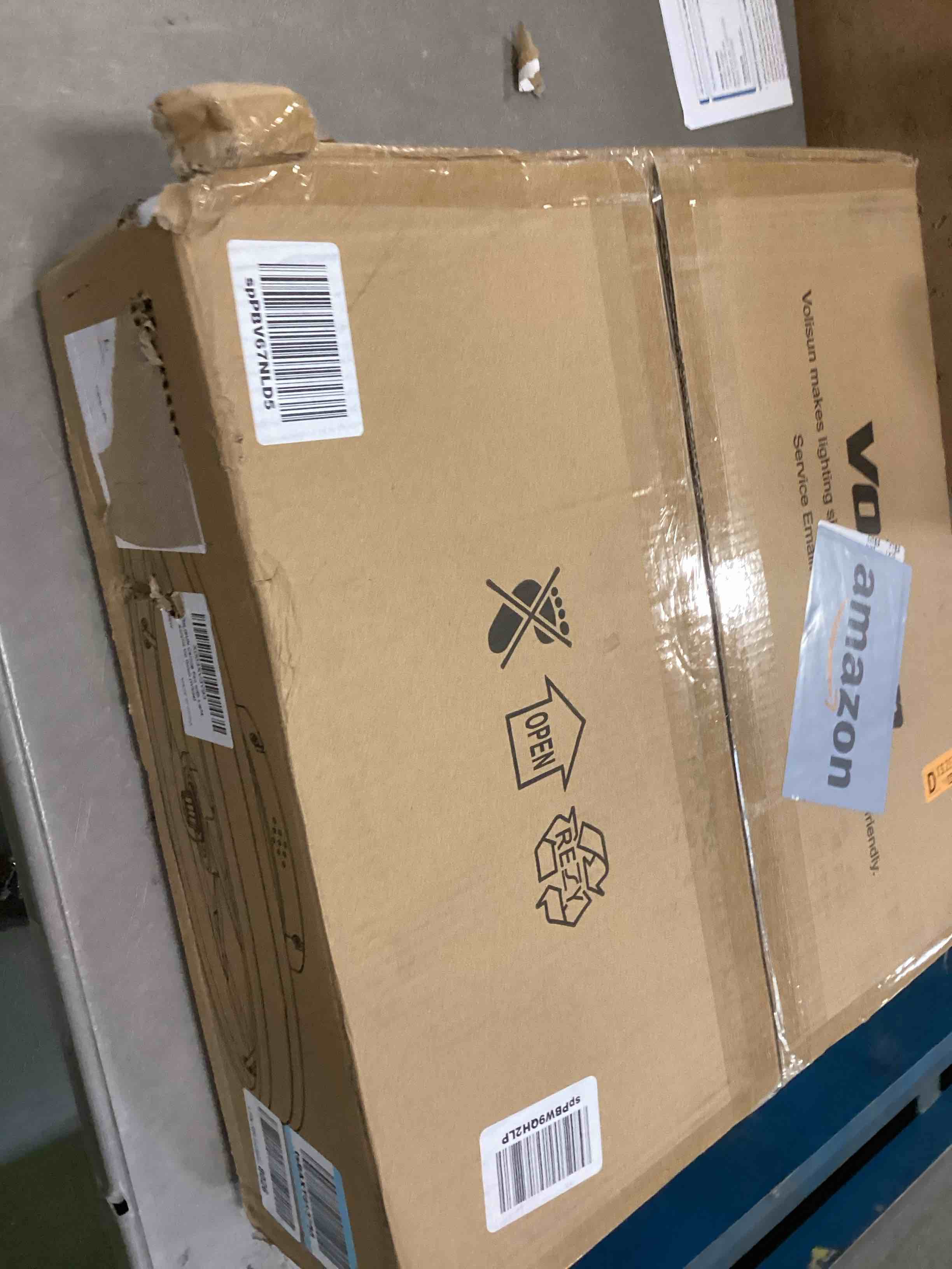 https://s3.amazonaws.com/lotting-images-prod/bidfta/ORG5916109_1711387719446.jpeg