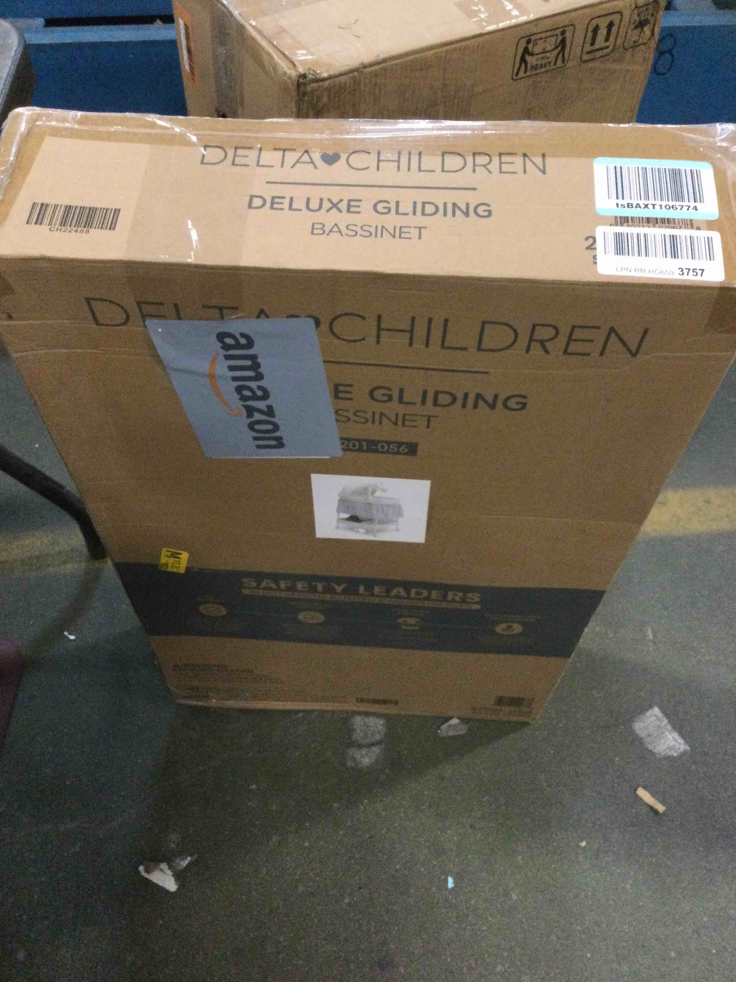 https://s3.amazonaws.com/lotting-images-prod/bidfta/ORG5916413_1711538997996.jpeg