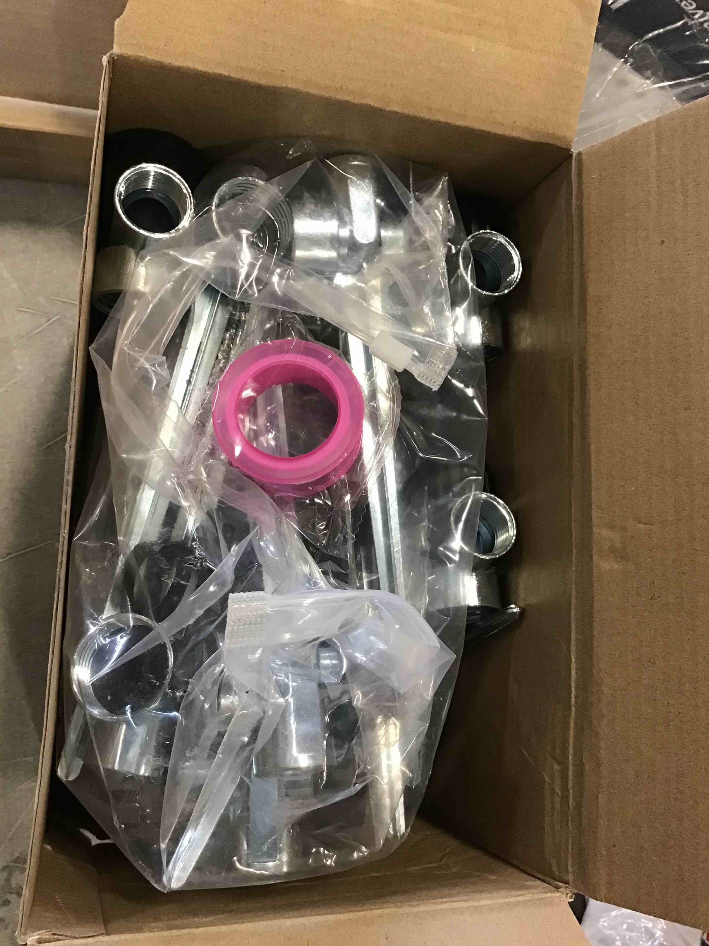 https://s3.amazonaws.com/lotting-images-prod/bidfta/ORG5918666_1711032259289.jpeg
