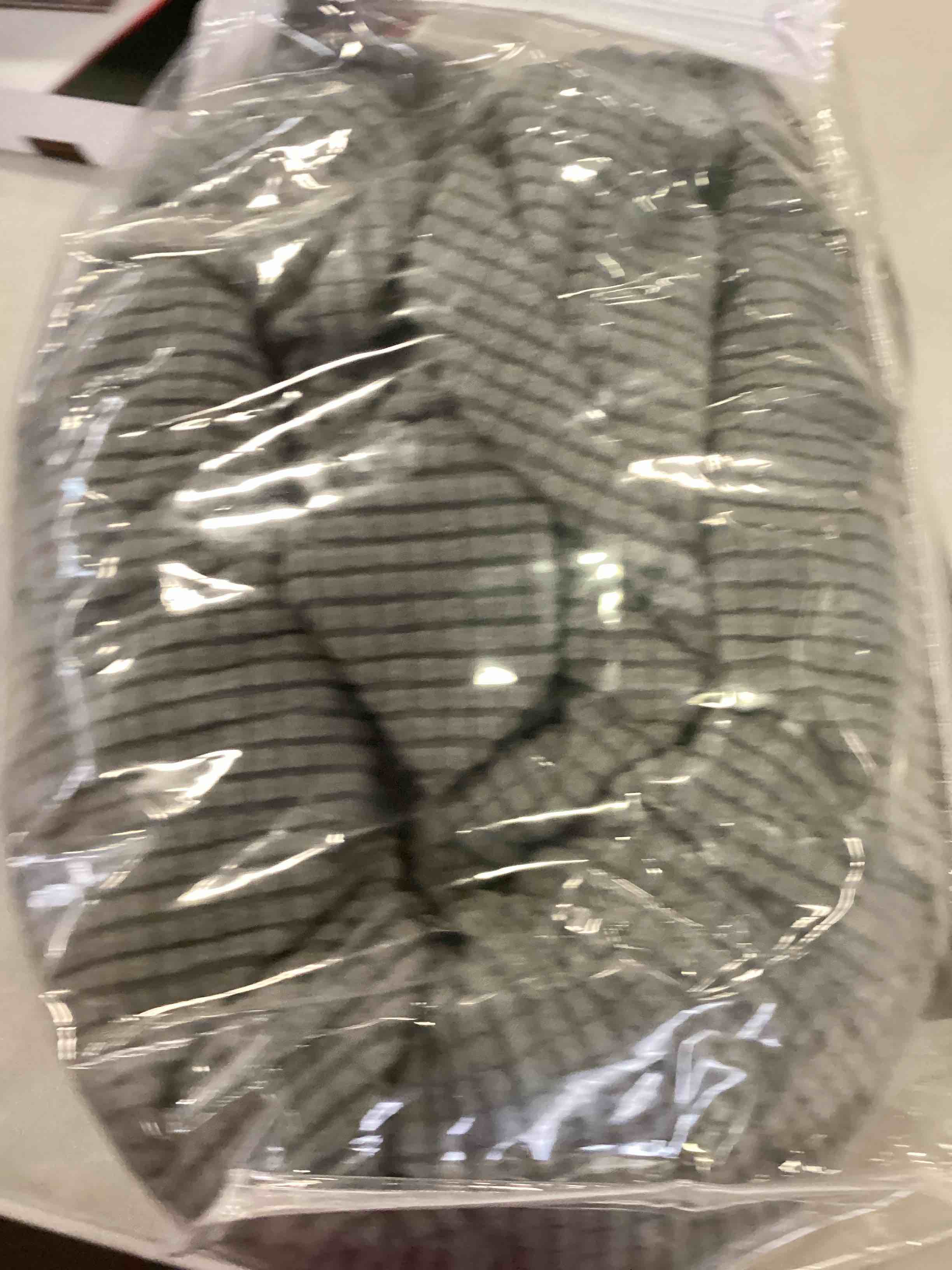 https://s3.amazonaws.com/lotting-images-prod/bidfta/ORG5919737_1712150157047.jpeg
