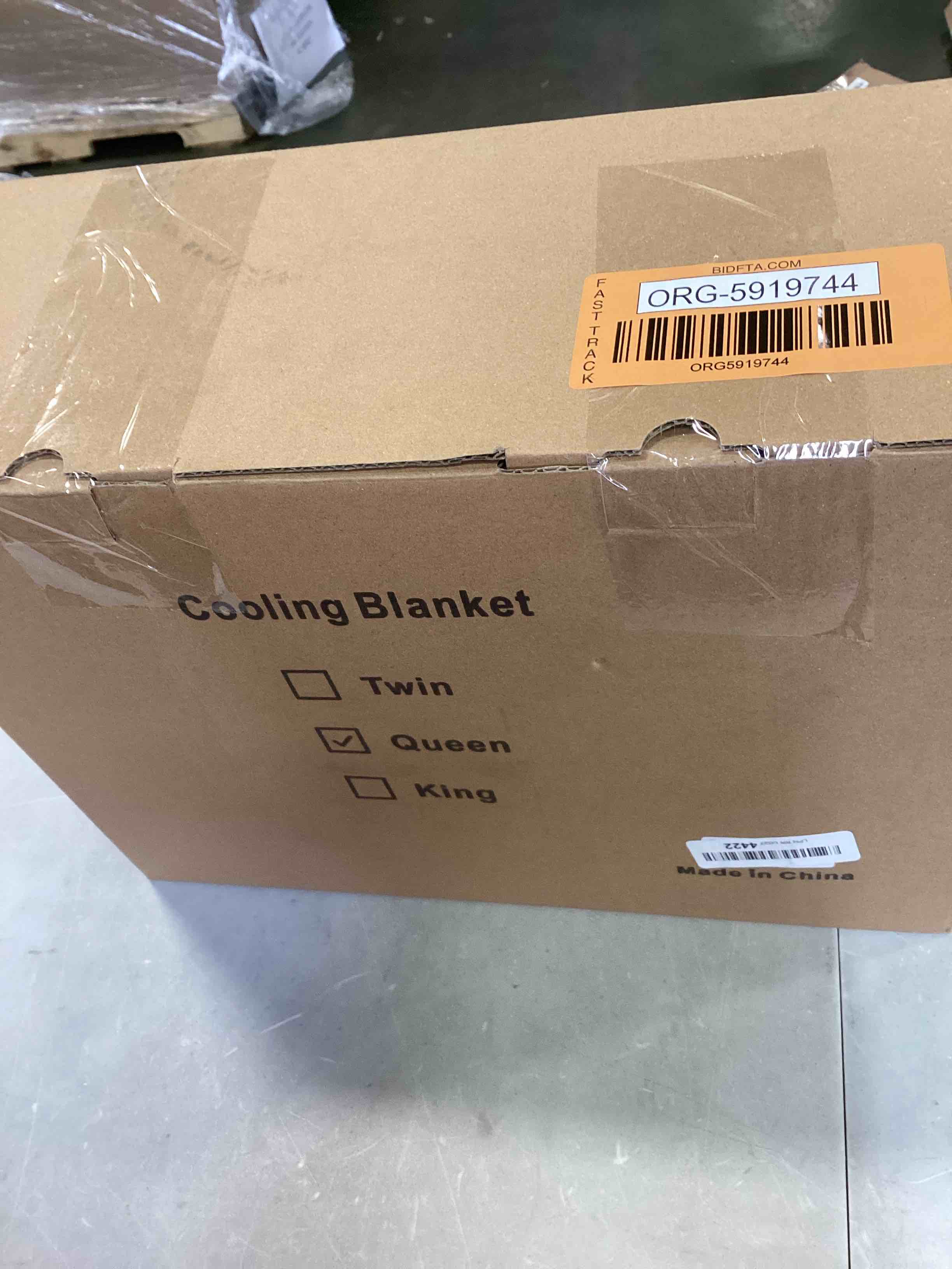 https://s3.amazonaws.com/lotting-images-prod/bidfta/ORG5919744_1712150660201.jpeg