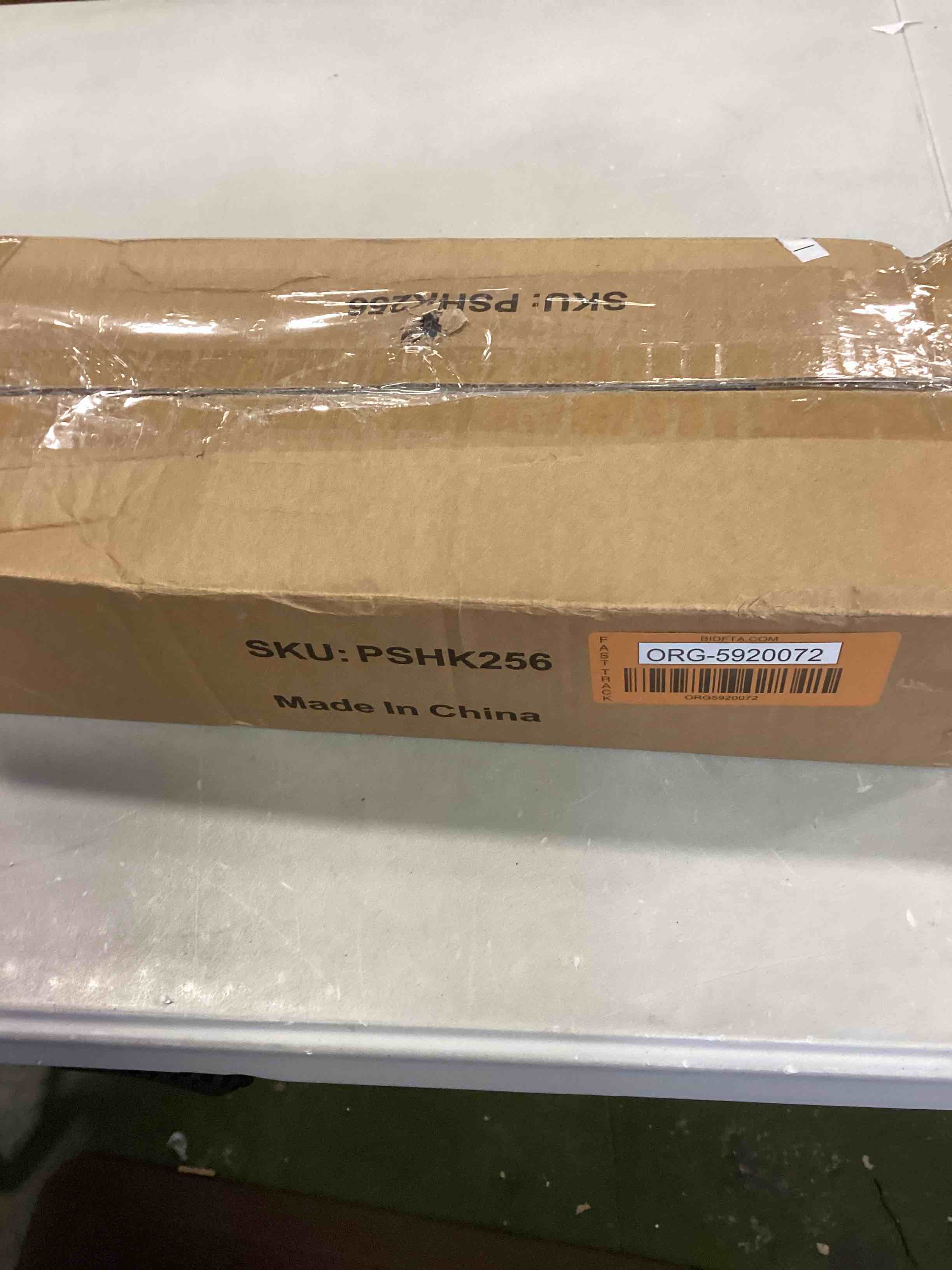 https://s3.amazonaws.com/lotting-images-prod/bidfta/ORG5920072_1712238081564.jpeg