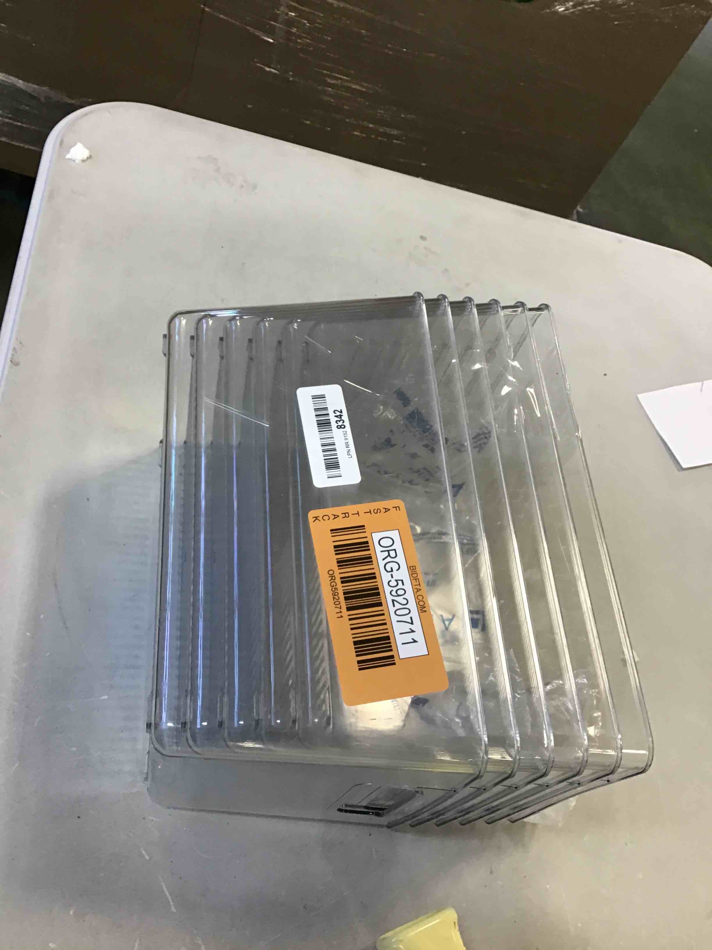 https://s3.amazonaws.com/lotting-images-prod/bidfta/ORG5920711_1712410554916.jpeg
