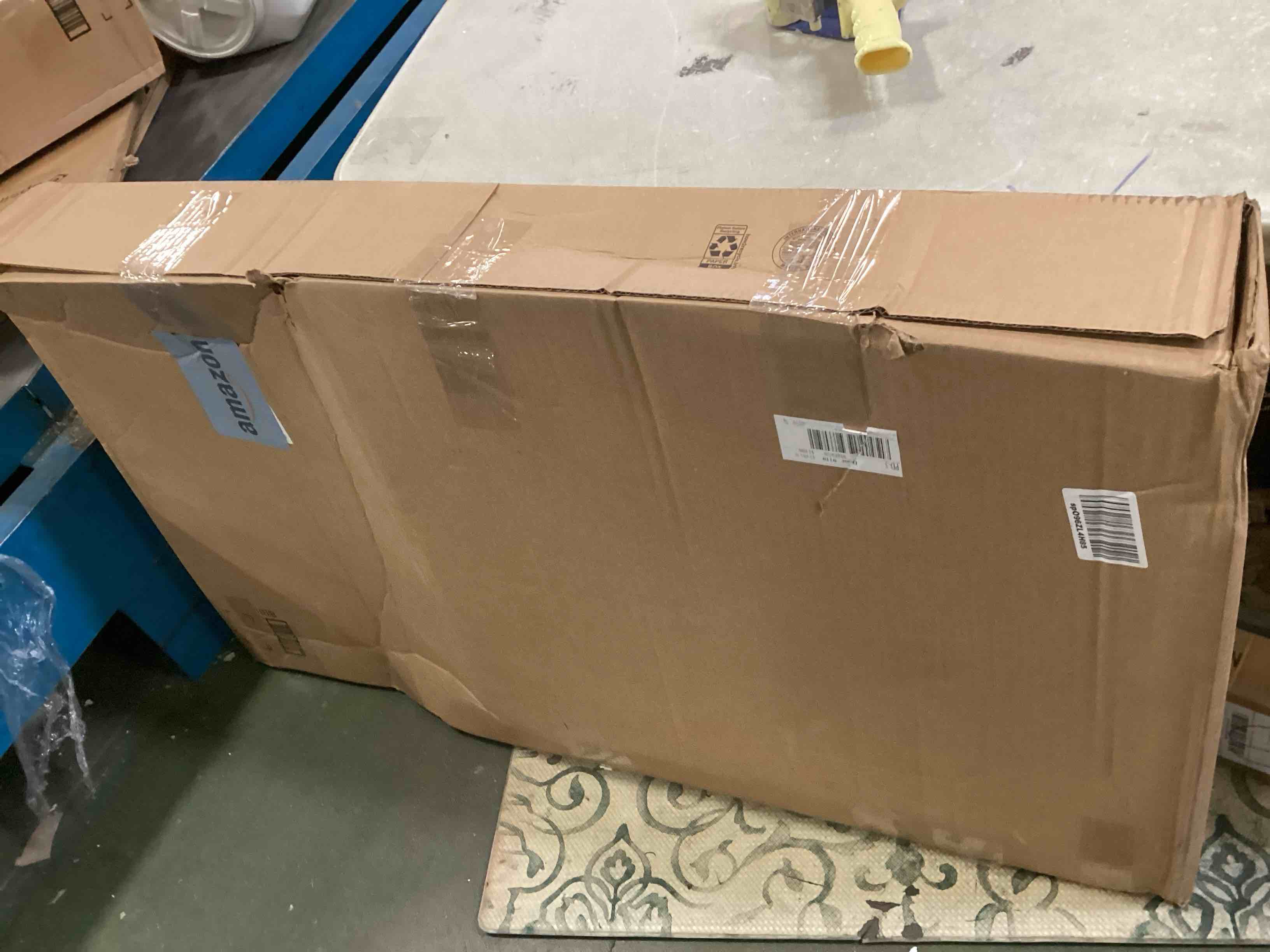 https://s3.amazonaws.com/lotting-images-prod/bidfta/ORG5921069_1711035829045.jpeg