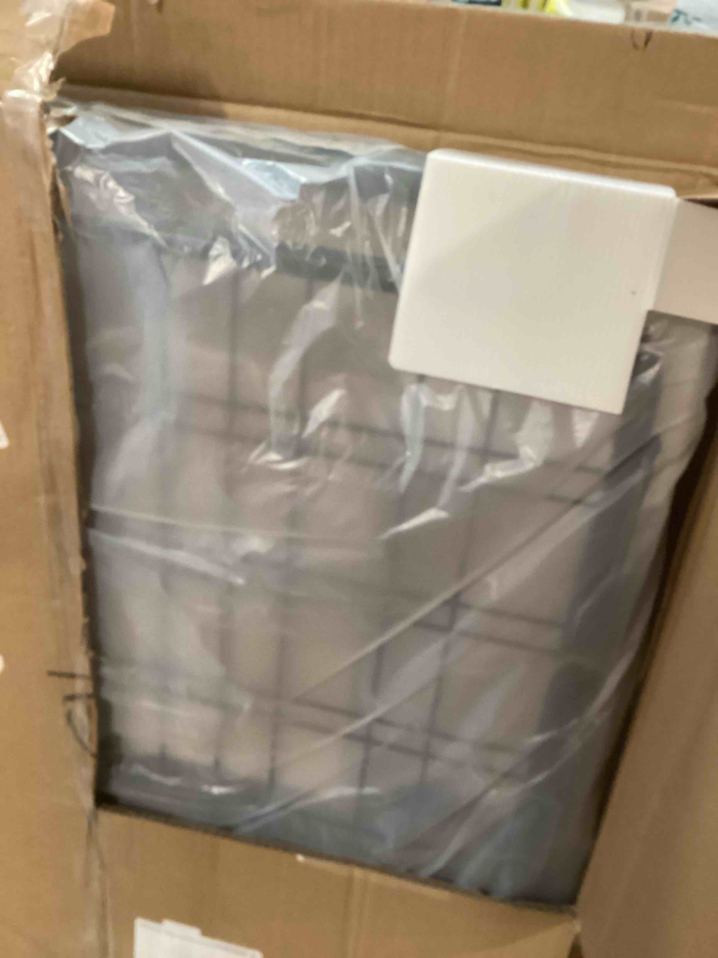 https://s3.amazonaws.com/lotting-images-prod/bidfta/ORG5921729_1711380614281.jpeg
