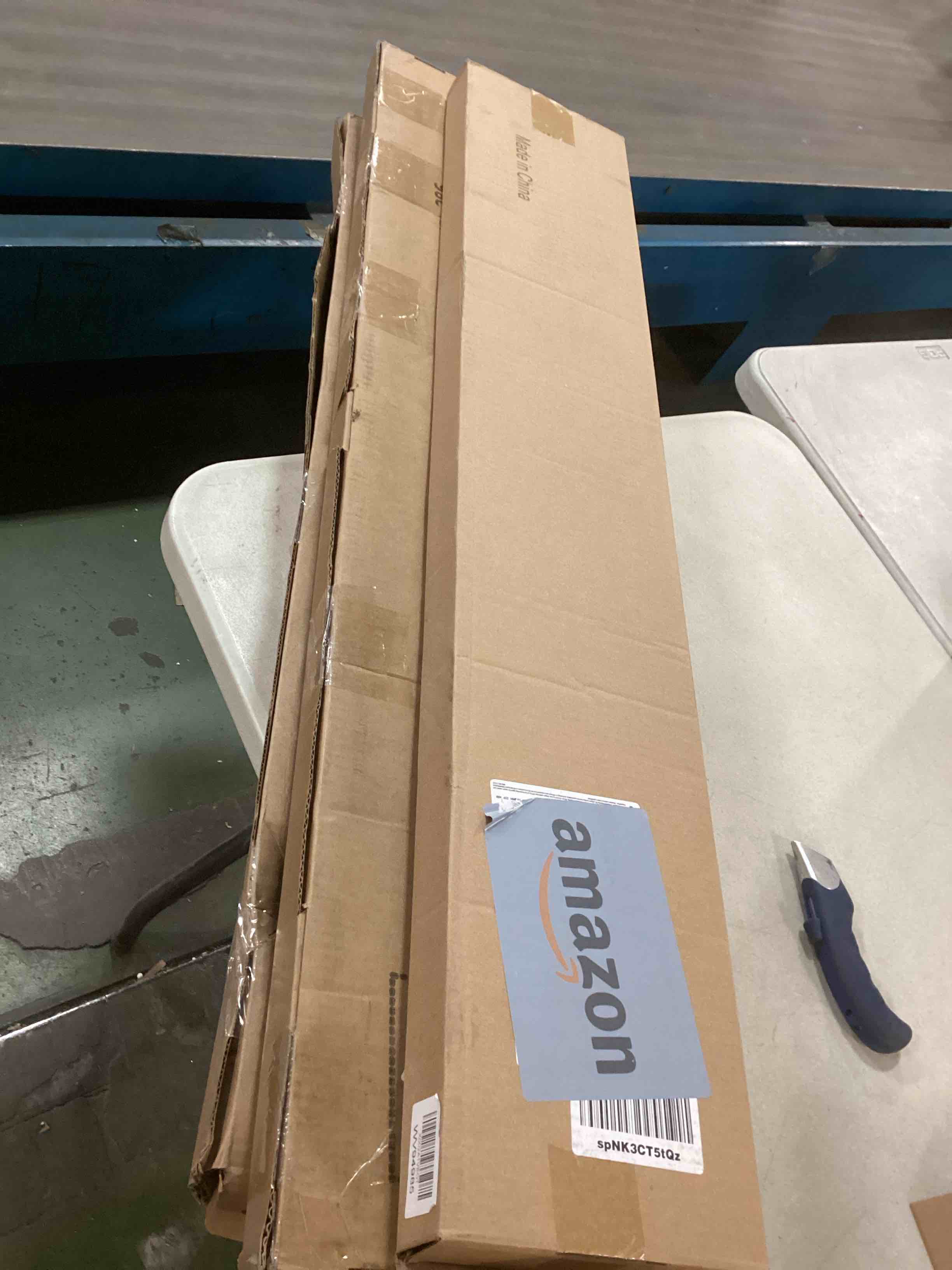 https://s3.amazonaws.com/lotting-images-prod/bidfta/ORG5921871_1711455176611.jpeg