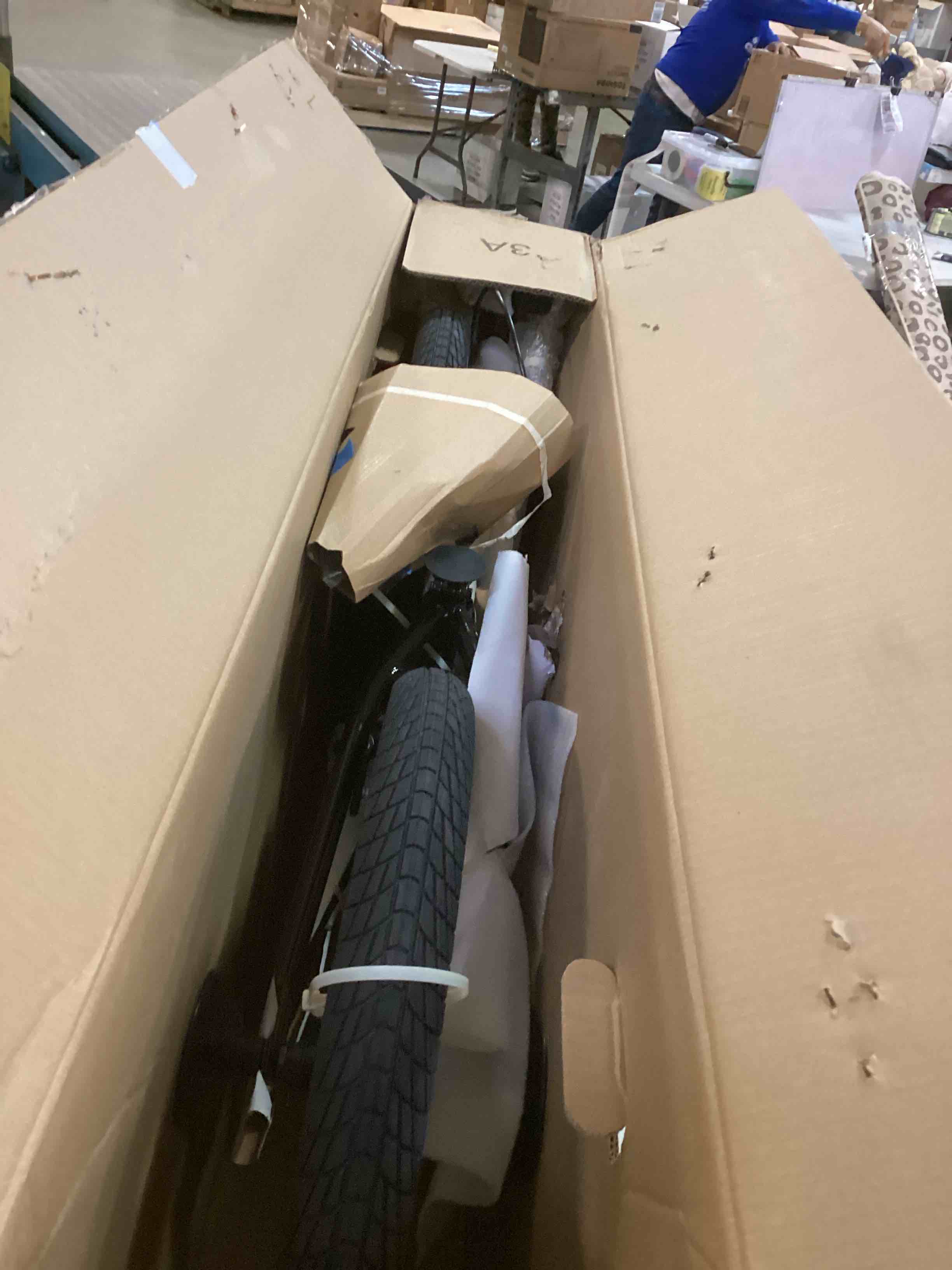 https://s3.amazonaws.com/lotting-images-prod/bidfta/ORG5922200_1711550257418.jpeg