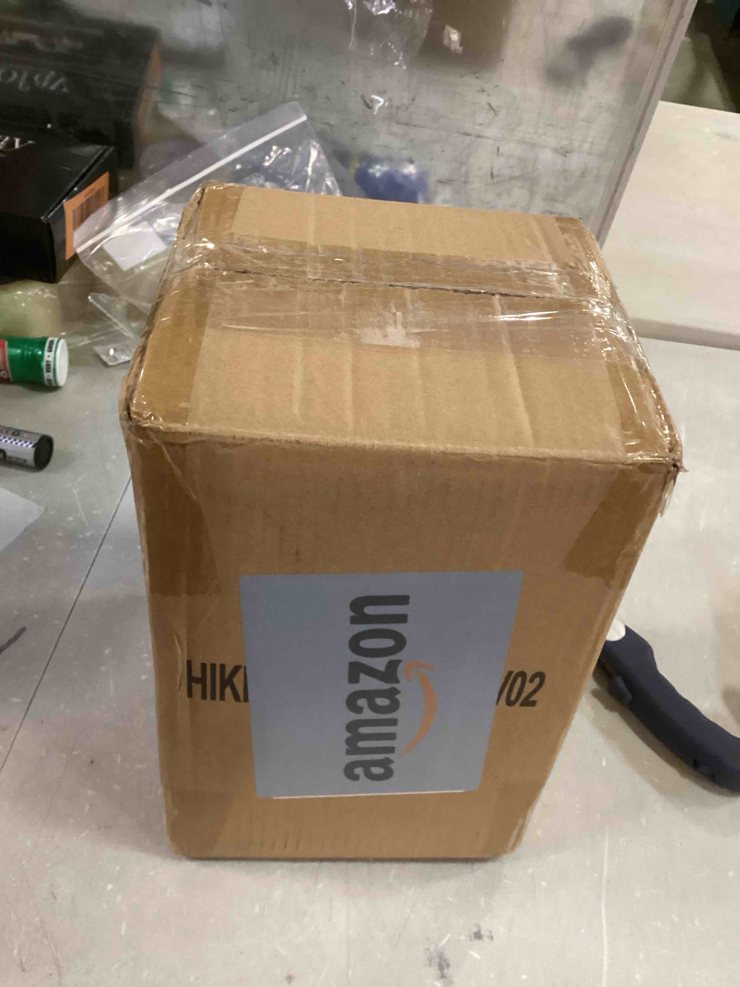 https://s3.amazonaws.com/lotting-images-prod/bidfta/ORG5922258_1711557379341.jpeg