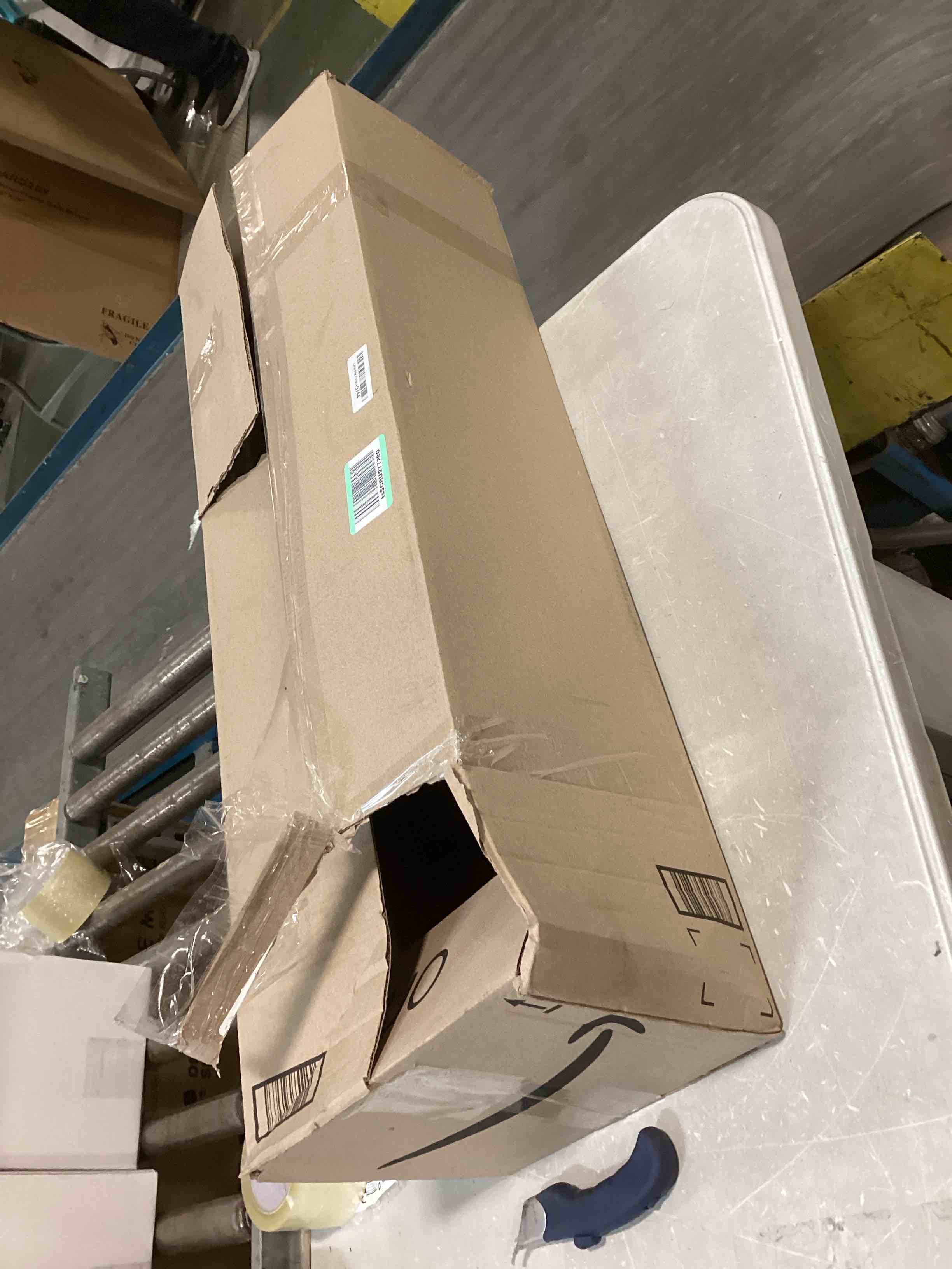 https://s3.amazonaws.com/lotting-images-prod/bidfta/ORG5925442_1709381532006.jpeg