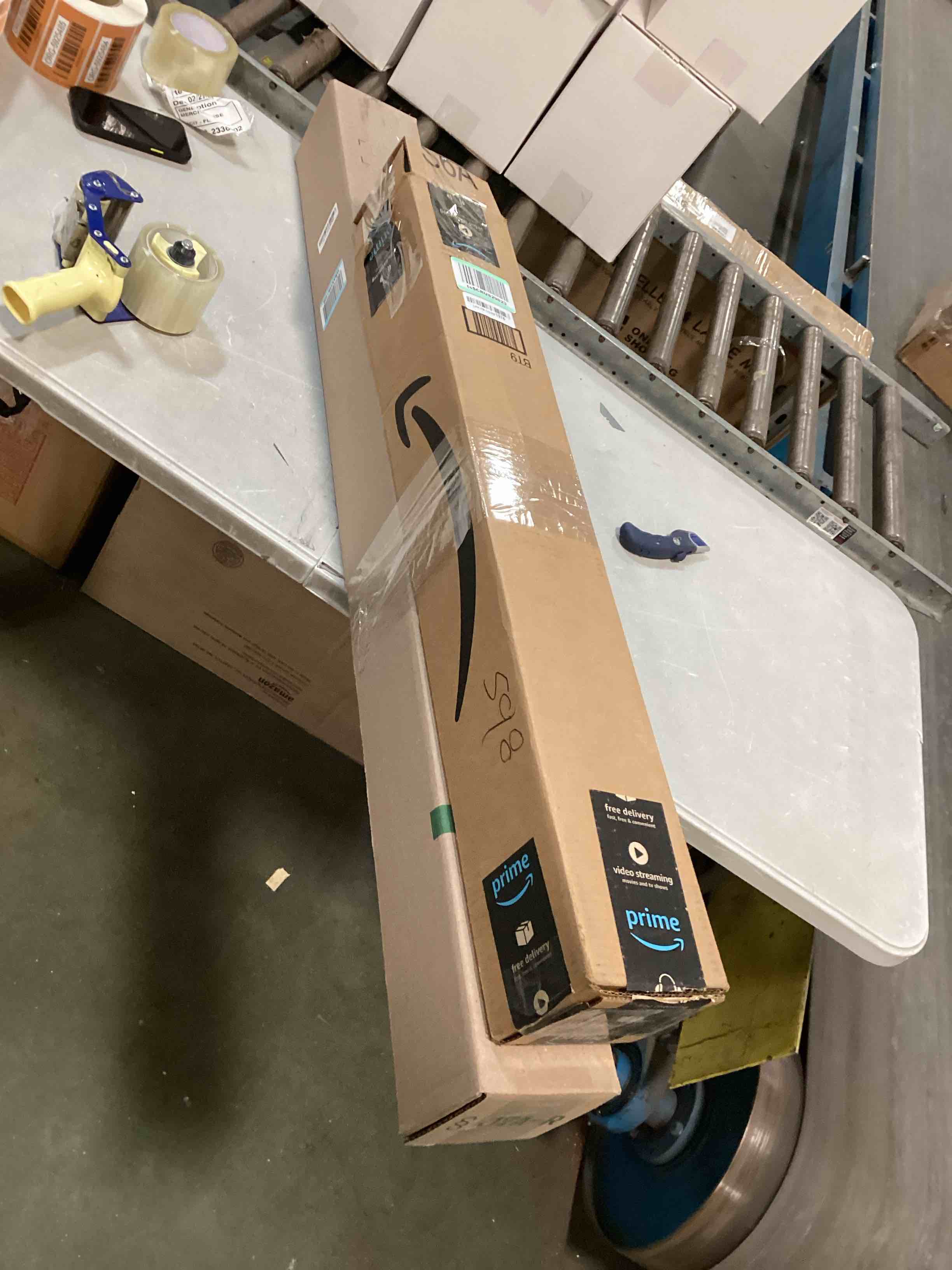 https://s3.amazonaws.com/lotting-images-prod/bidfta/ORG5925476_1709386108805.jpeg