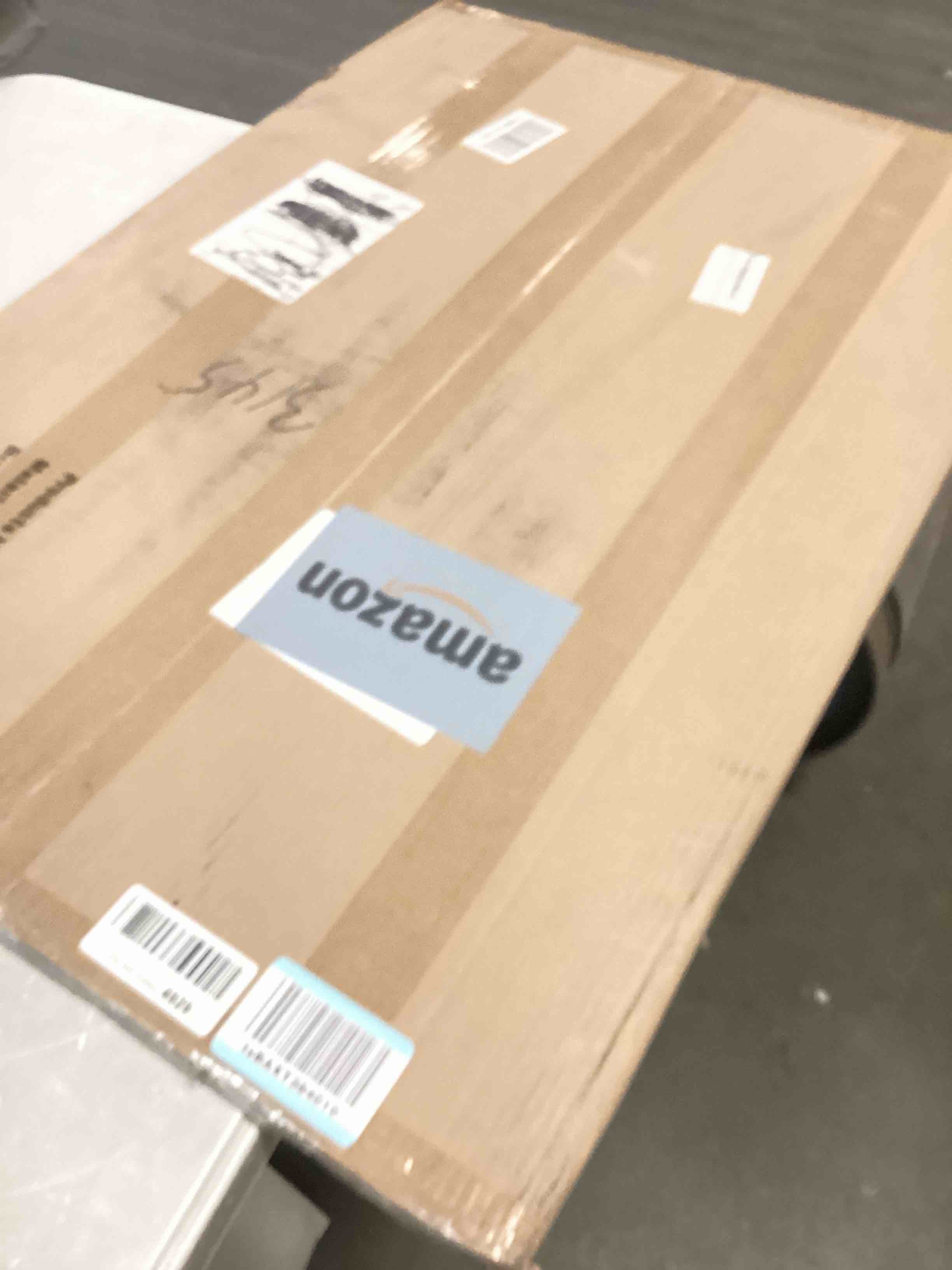https://s3.amazonaws.com/lotting-images-prod/bidfta/ORG5925749_1709477337791.jpeg