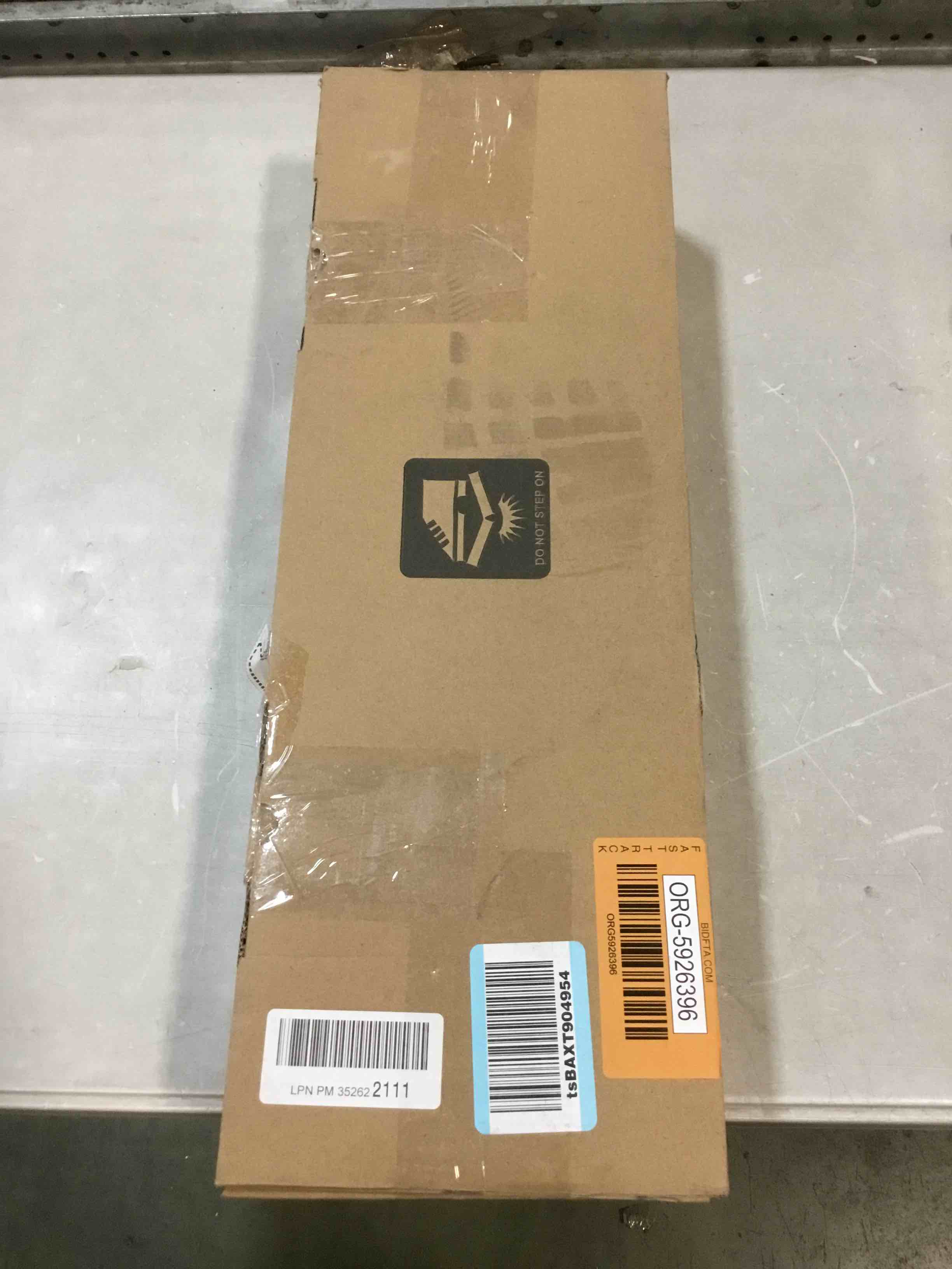 https://s3.amazonaws.com/lotting-images-prod/bidfta/ORG5926396_1709742094734.jpeg