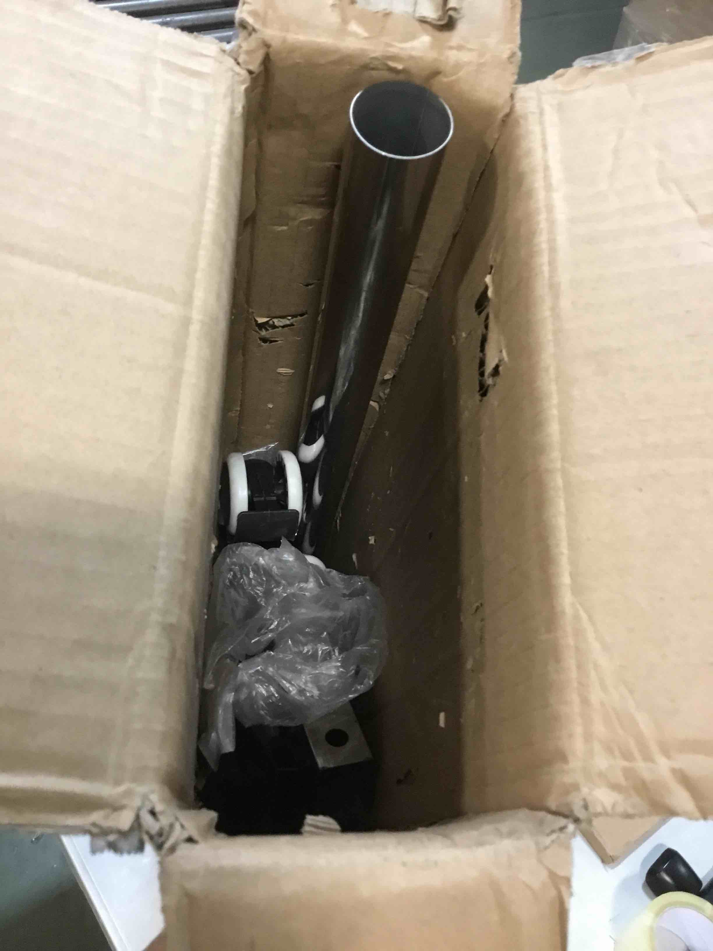 https://s3.amazonaws.com/lotting-images-prod/bidfta/ORG5926417_1709745522241.jpeg