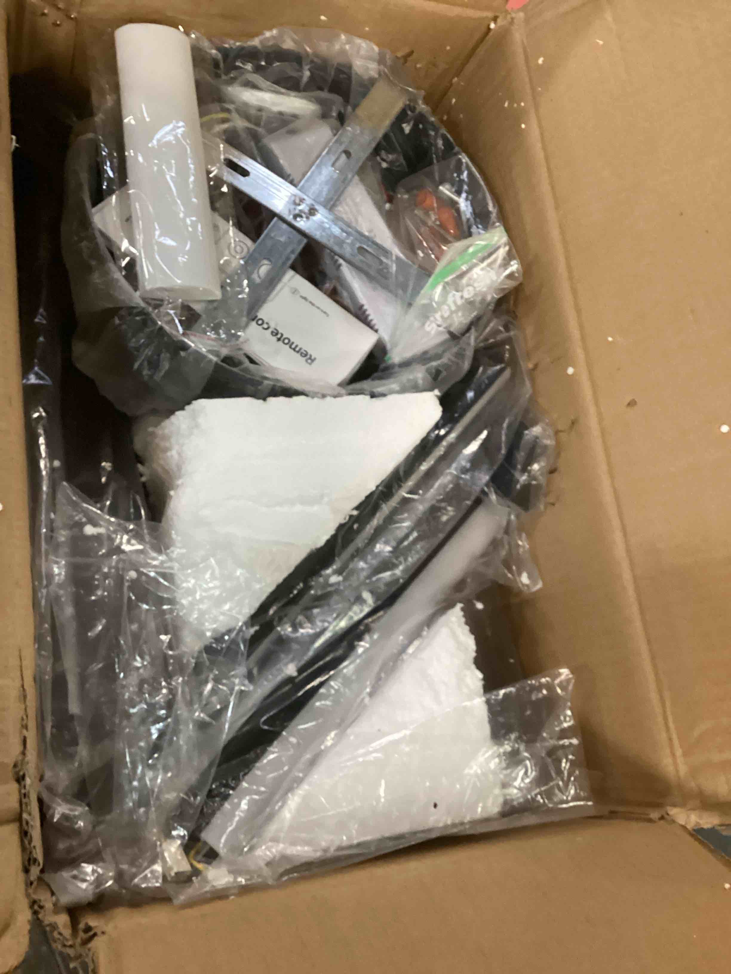 https://s3.amazonaws.com/lotting-images-prod/bidfta/ORG5927204_1709733039909.jpeg