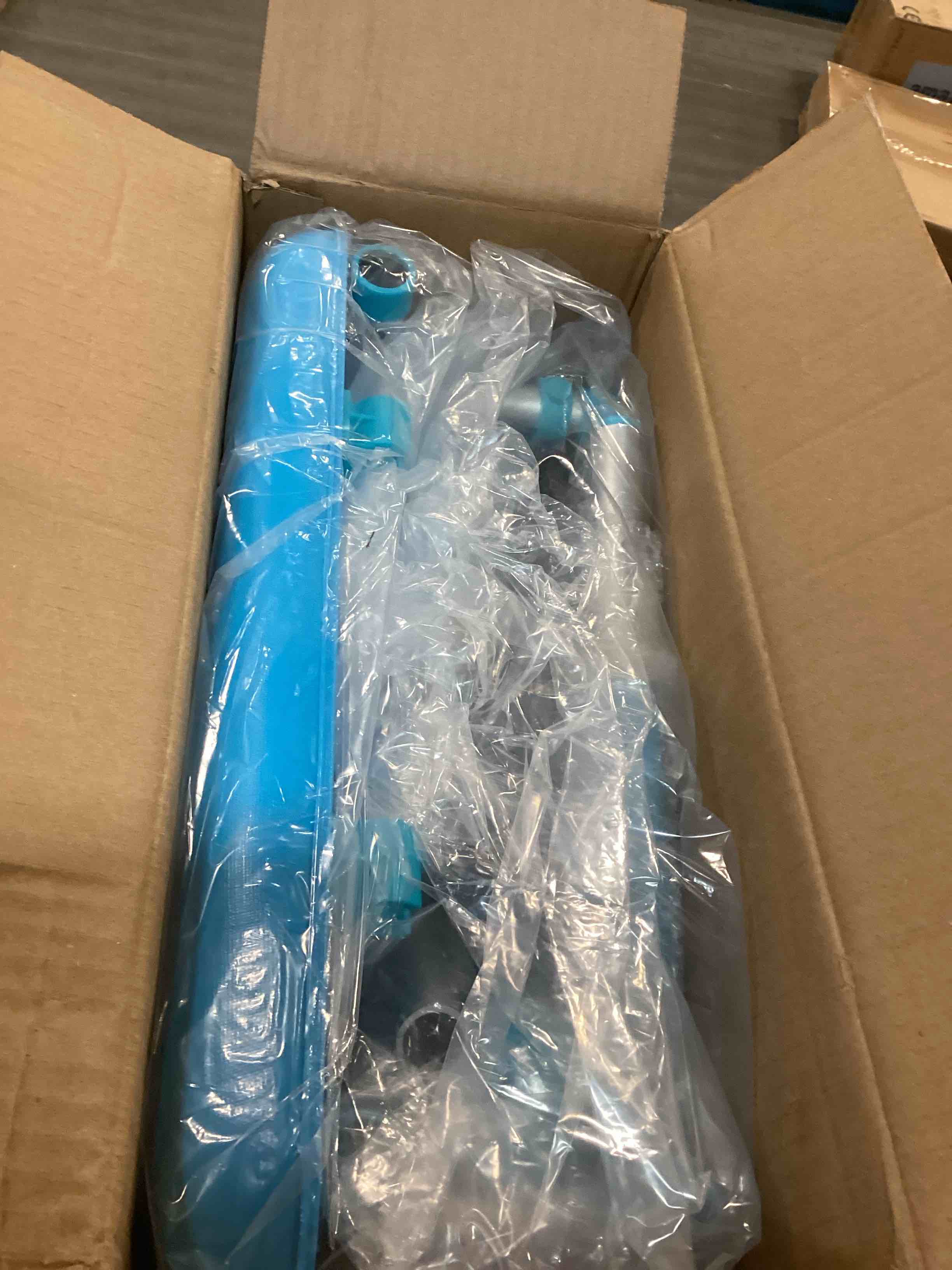 https://s3.amazonaws.com/lotting-images-prod/bidfta/ORG5927825_1710156706446.jpeg