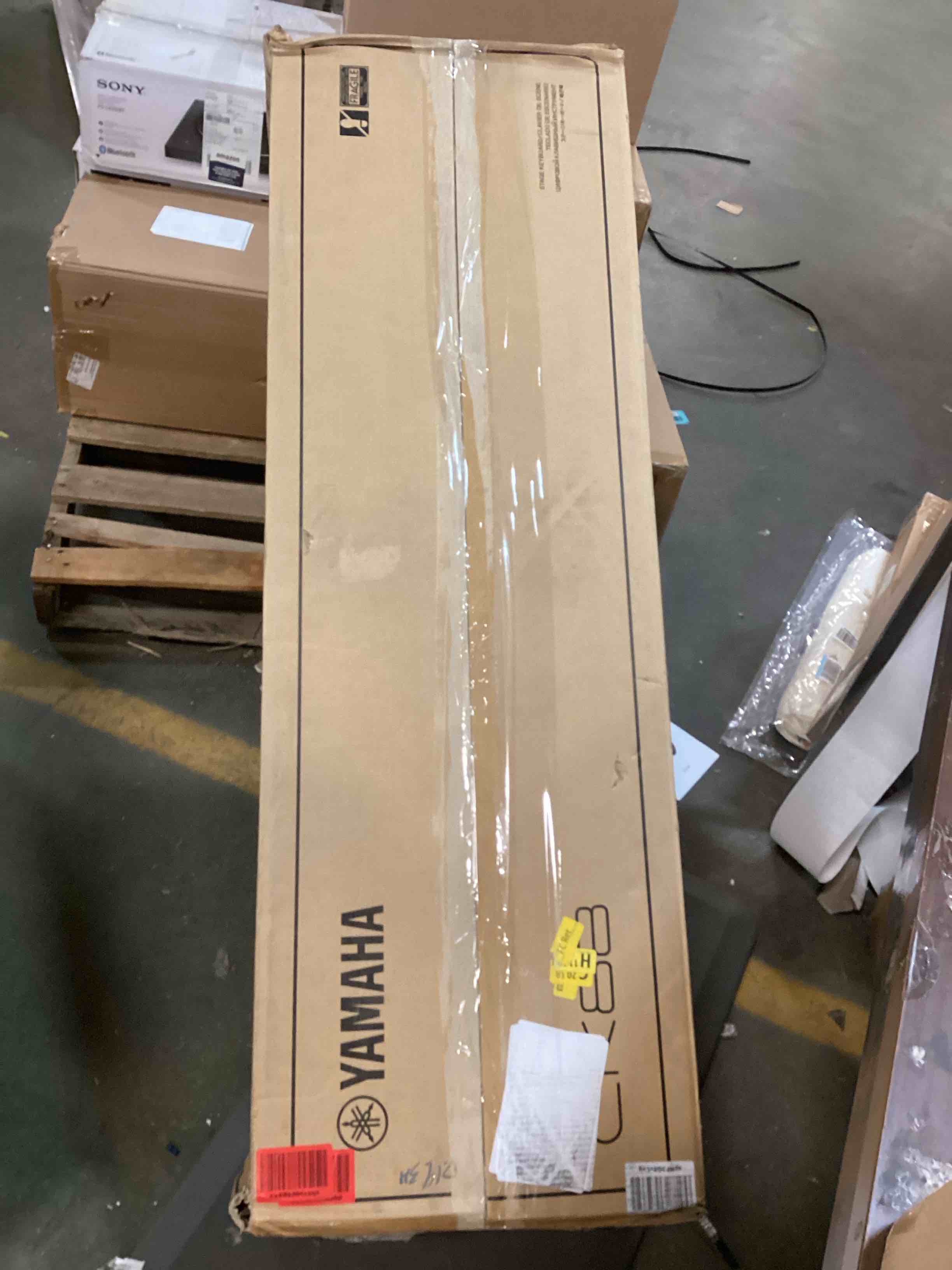 https://s3.amazonaws.com/lotting-images-prod/bidfta/ORG5928164_1710250413436.jpeg