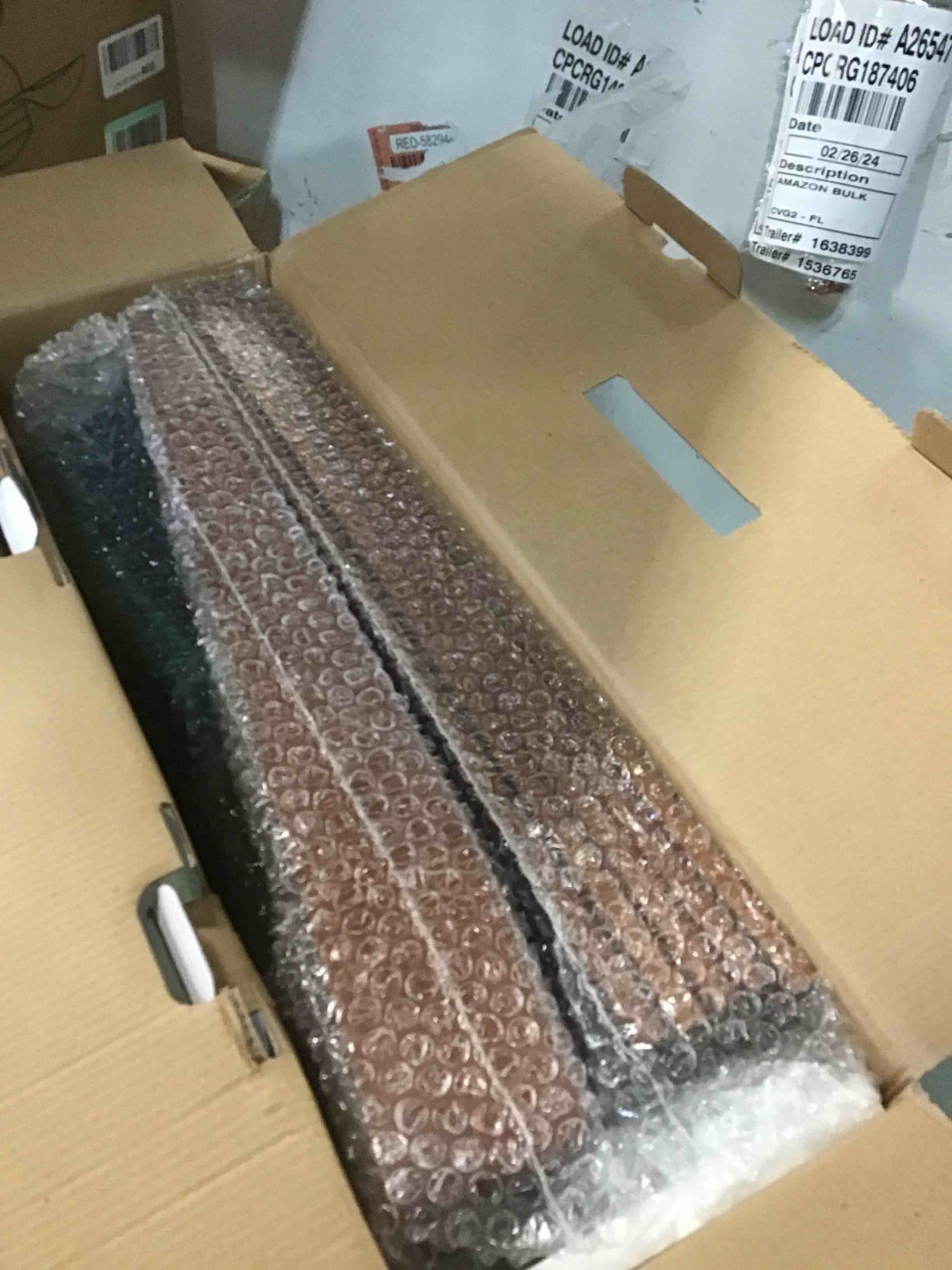 https://s3.amazonaws.com/lotting-images-prod/bidfta/ORG5928665_1709569004971.jpeg