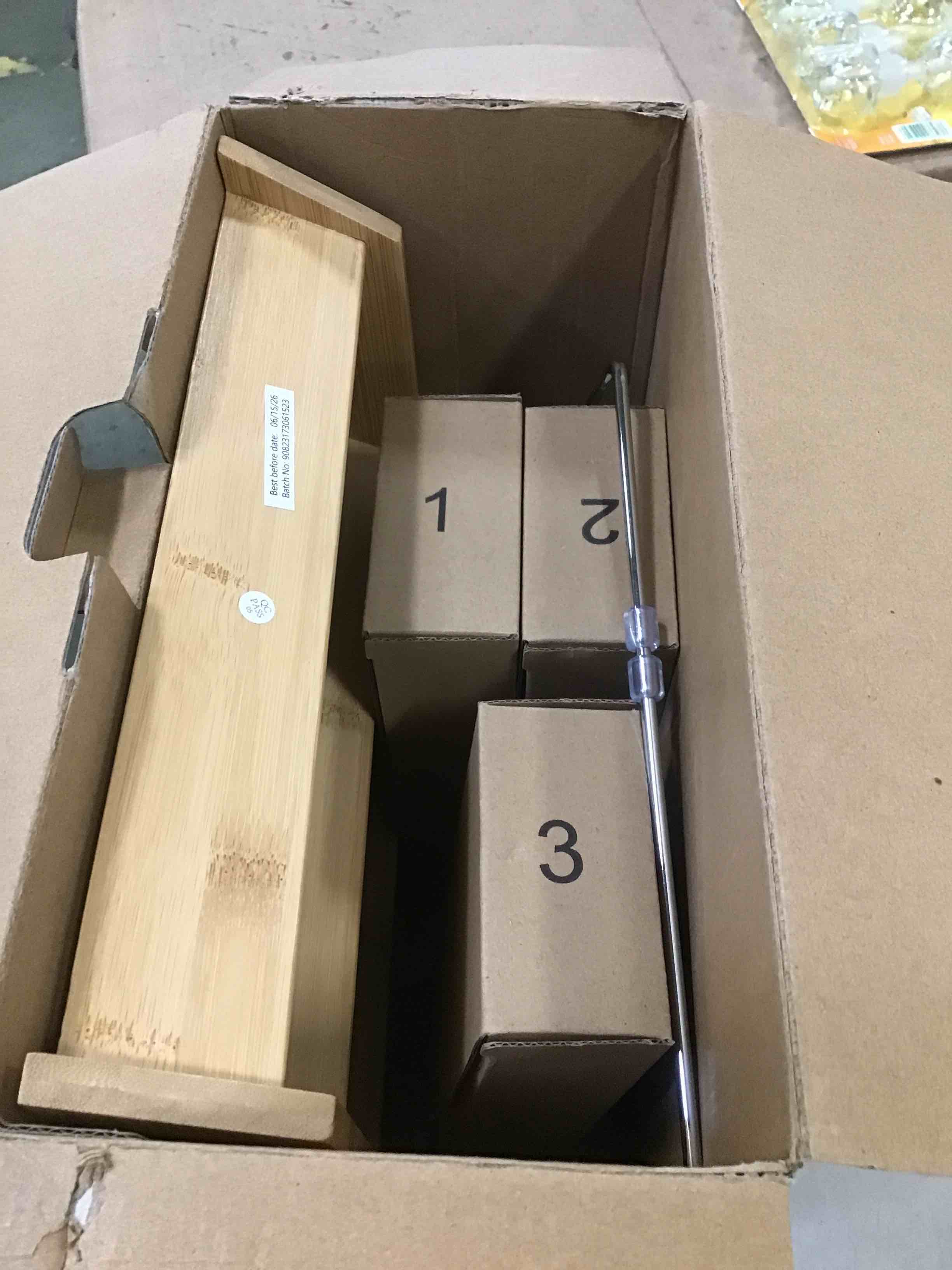 https://s3.amazonaws.com/lotting-images-prod/bidfta/ORG5929560_1710251218448.jpeg
