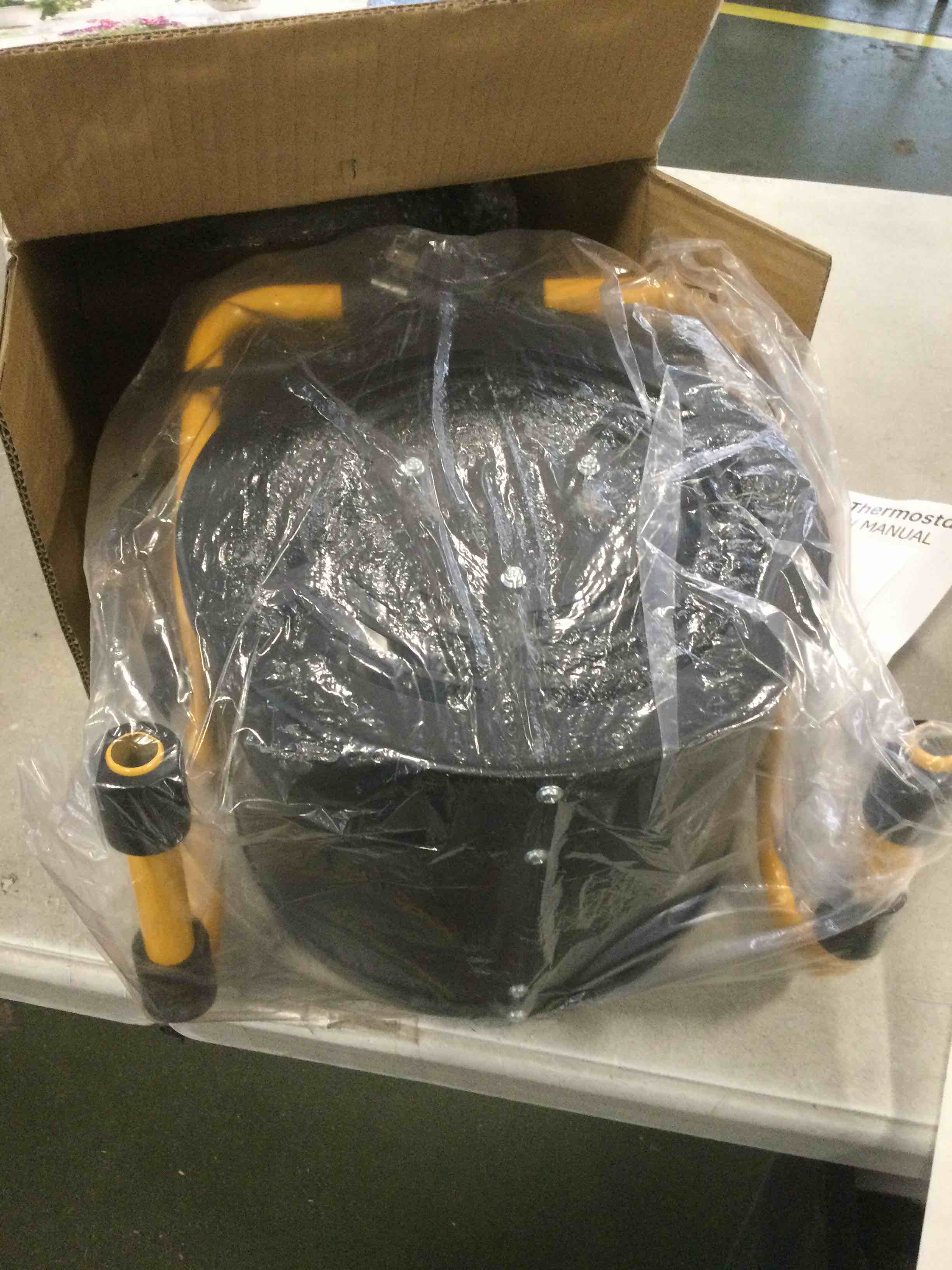 https://s3.amazonaws.com/lotting-images-prod/bidfta/ORG5931982_1709822743825.jpeg