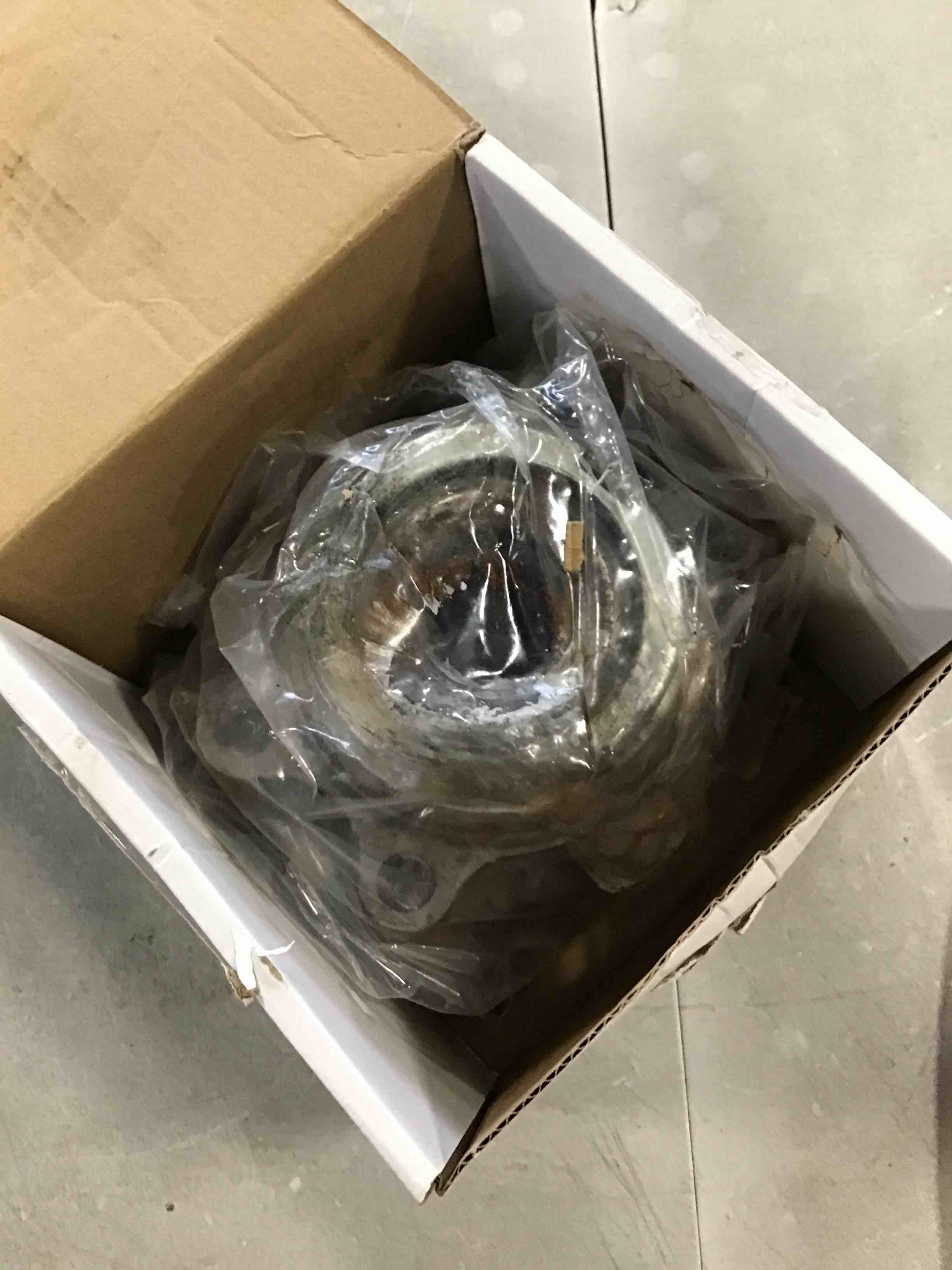 https://s3.amazonaws.com/lotting-images-prod/bidfta/ORG5932286_1709927364703.jpeg