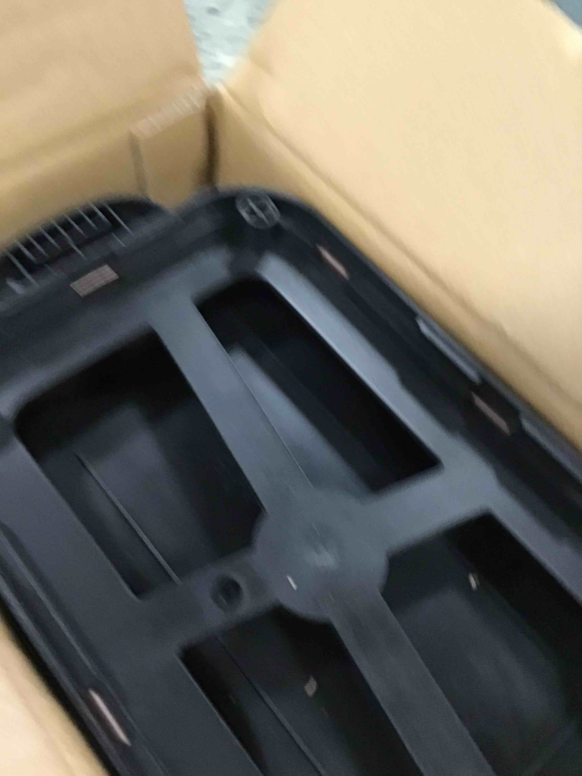 https://s3.amazonaws.com/lotting-images-prod/bidfta/ORG5932312_1709929327107.jpeg