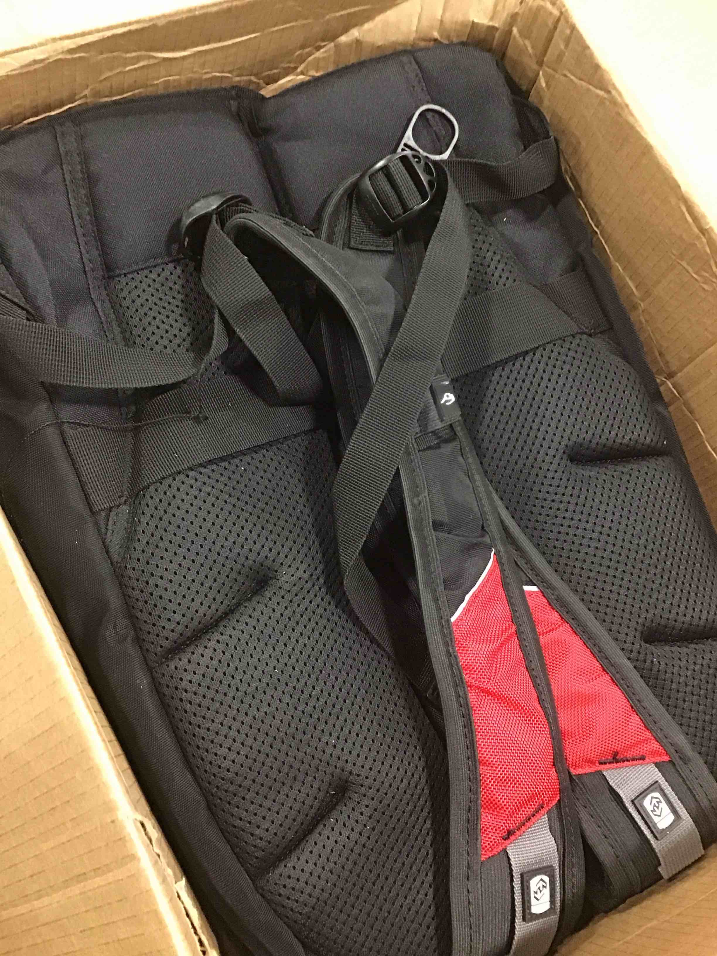 https://s3.amazonaws.com/lotting-images-prod/bidfta/ORG5933046_1709659455942.jpeg