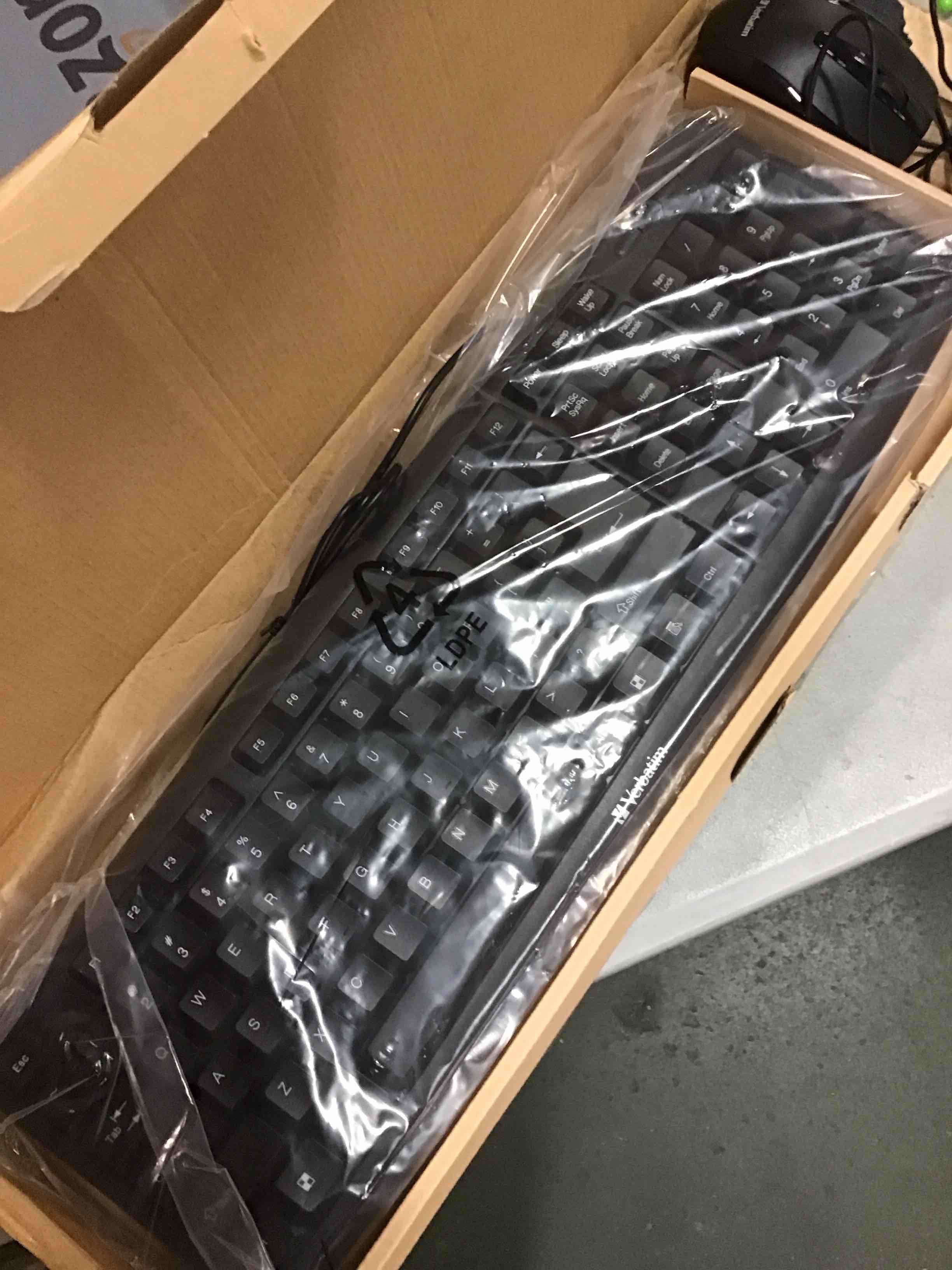 https://s3.amazonaws.com/lotting-images-prod/bidfta/ORG5933974_1710247190010.jpeg