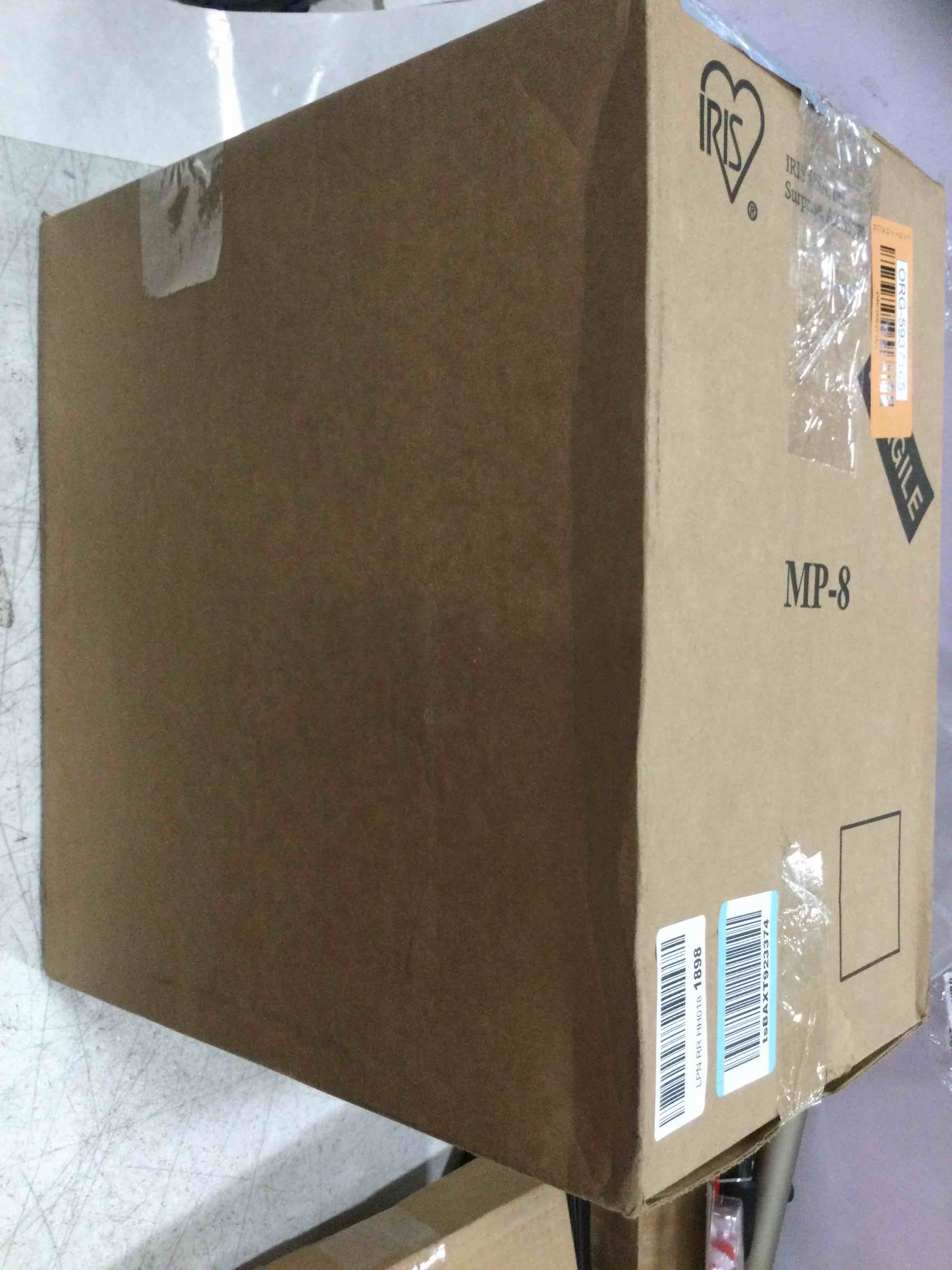 https://s3.amazonaws.com/lotting-images-prod/bidfta/ORG5937165_1711805239162.jpeg
