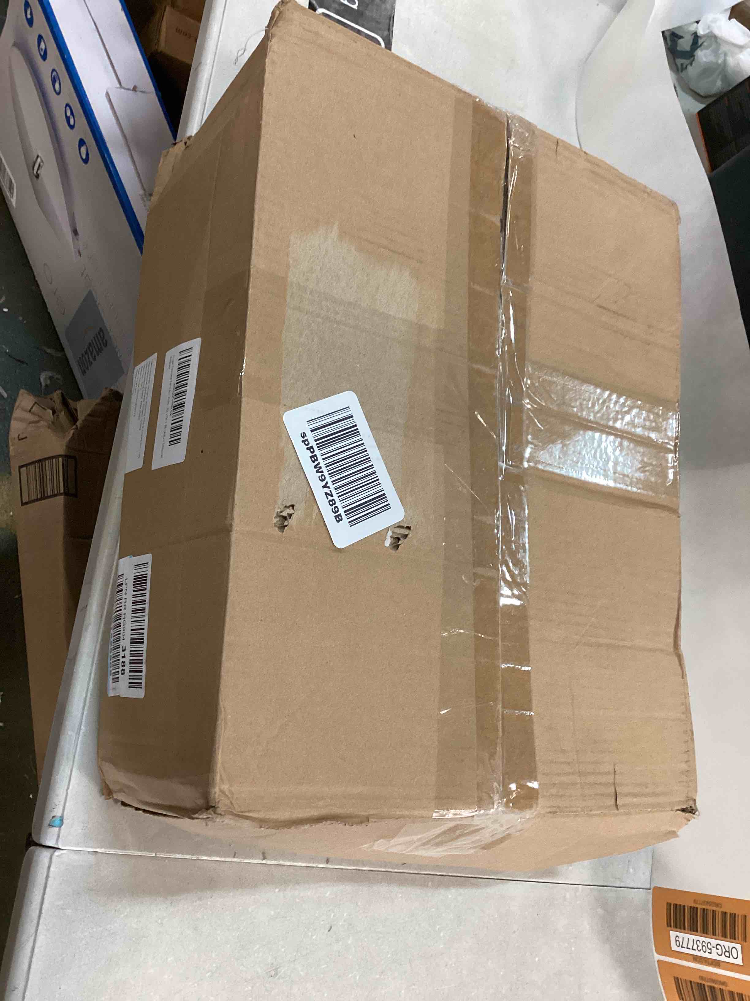 https://s3.amazonaws.com/lotting-images-prod/bidfta/ORG5937779_1710264470647.jpeg