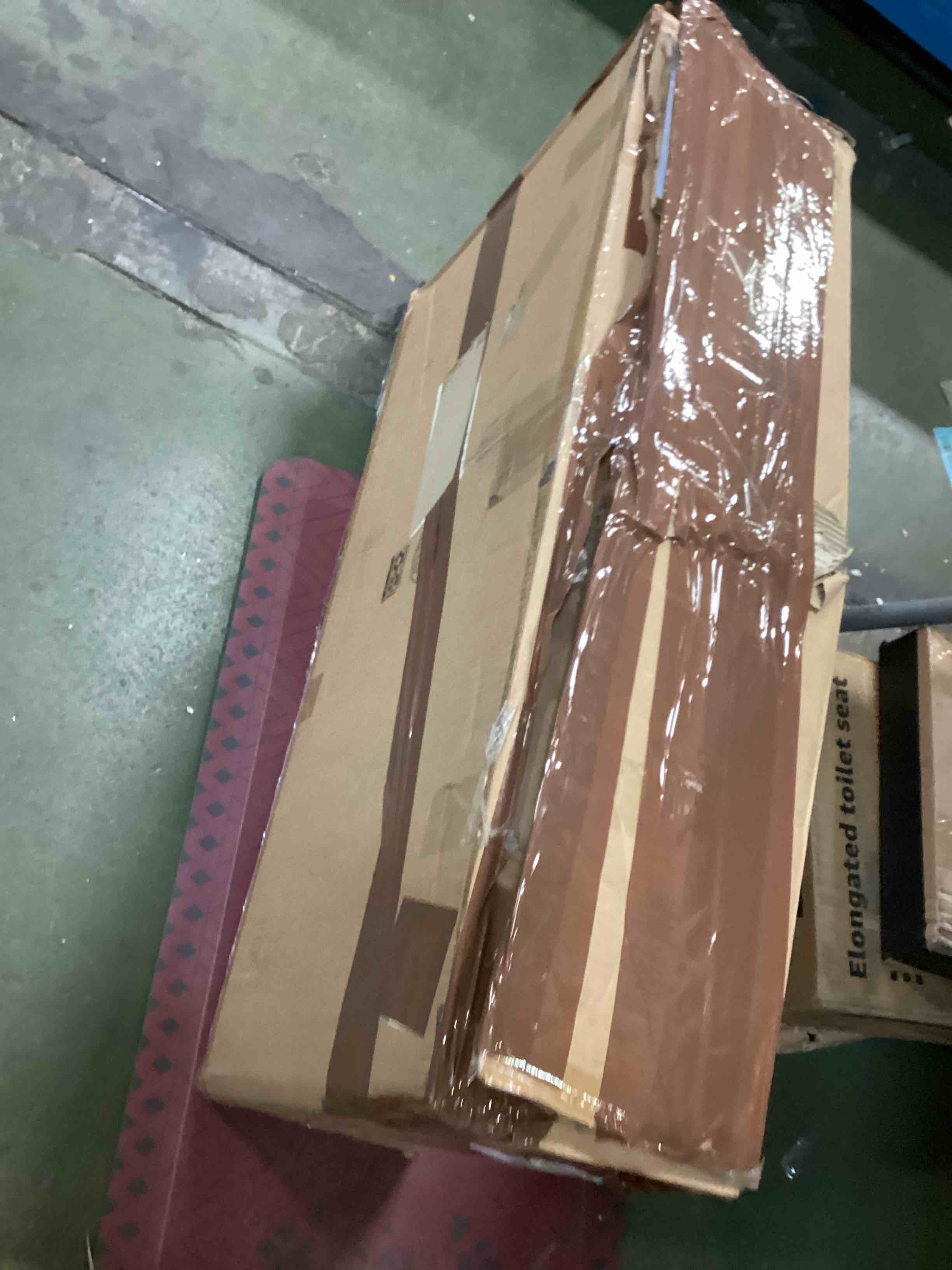 https://s3.amazonaws.com/lotting-images-prod/bidfta/ORG5937937_1710332856982.jpeg