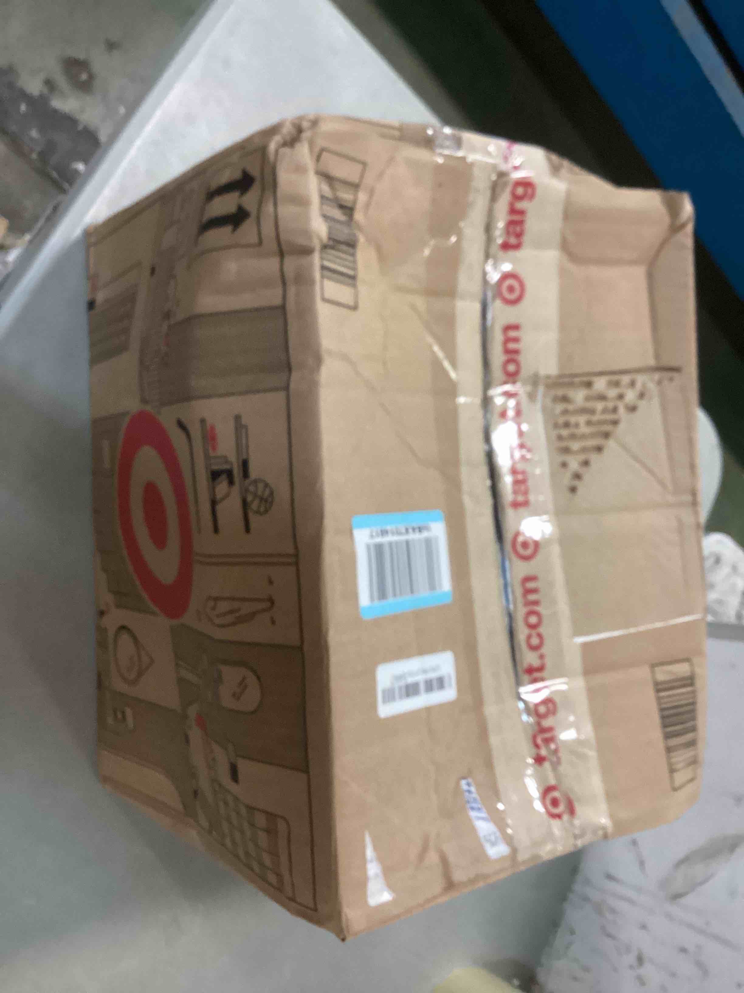 https://s3.amazonaws.com/lotting-images-prod/bidfta/ORG5937992_1710338087306.jpeg