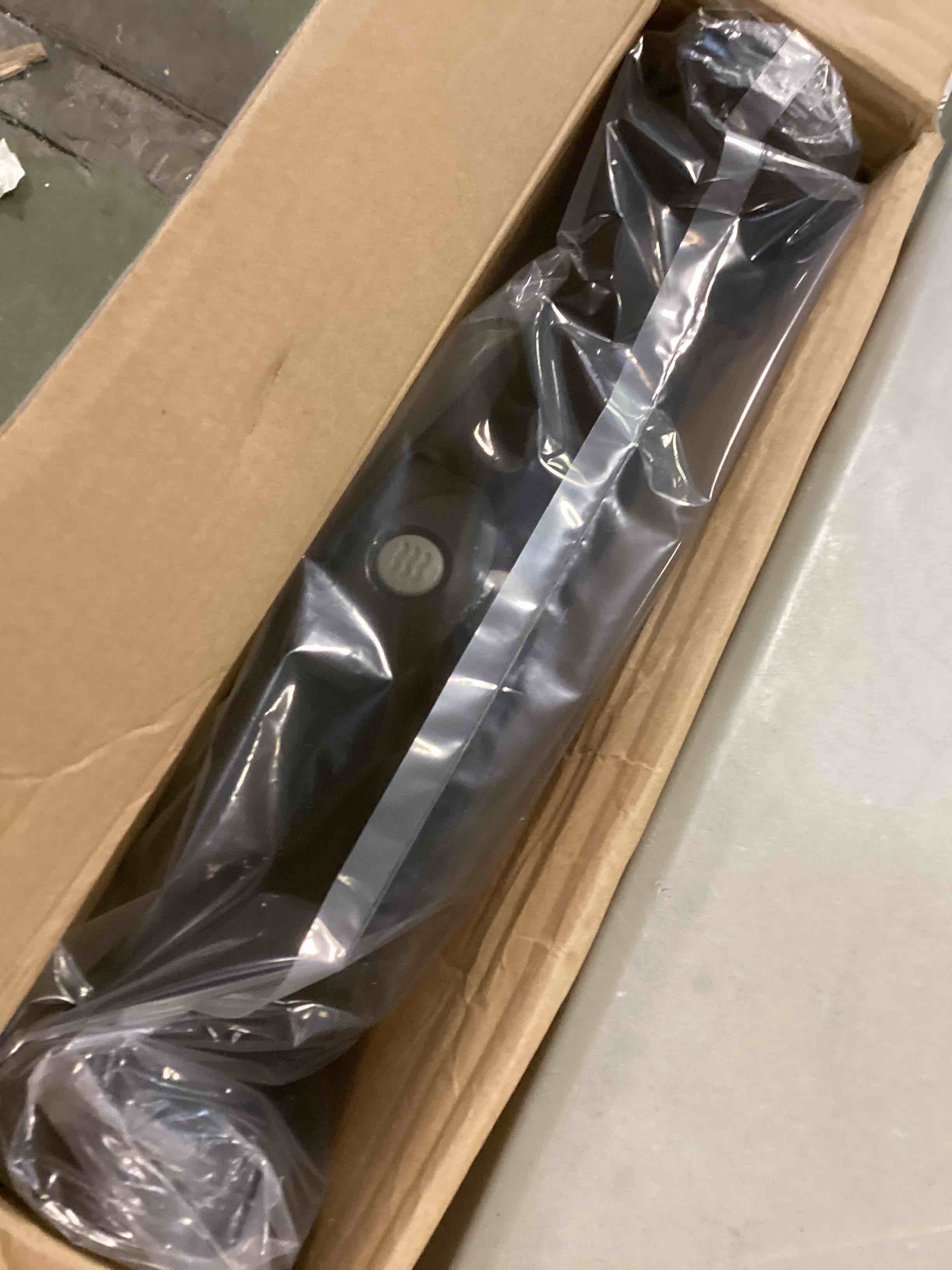 https://s3.amazonaws.com/lotting-images-prod/bidfta/ORG5938147_1710353997586.jpeg