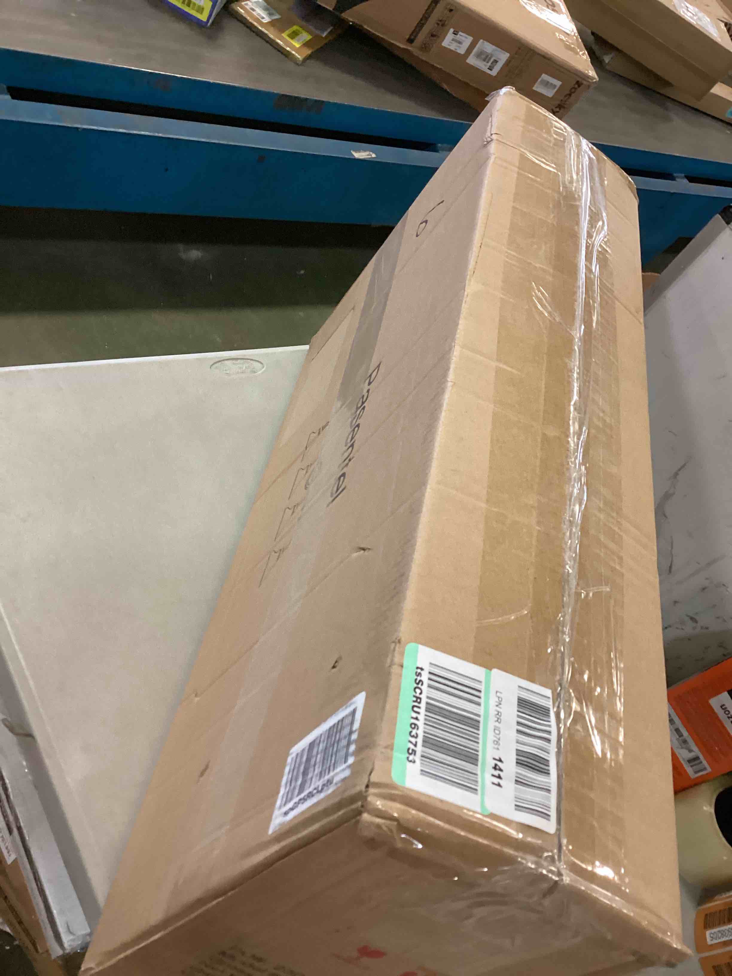https://s3.amazonaws.com/lotting-images-prod/bidfta/ORG5938197_1710359306709.jpeg
