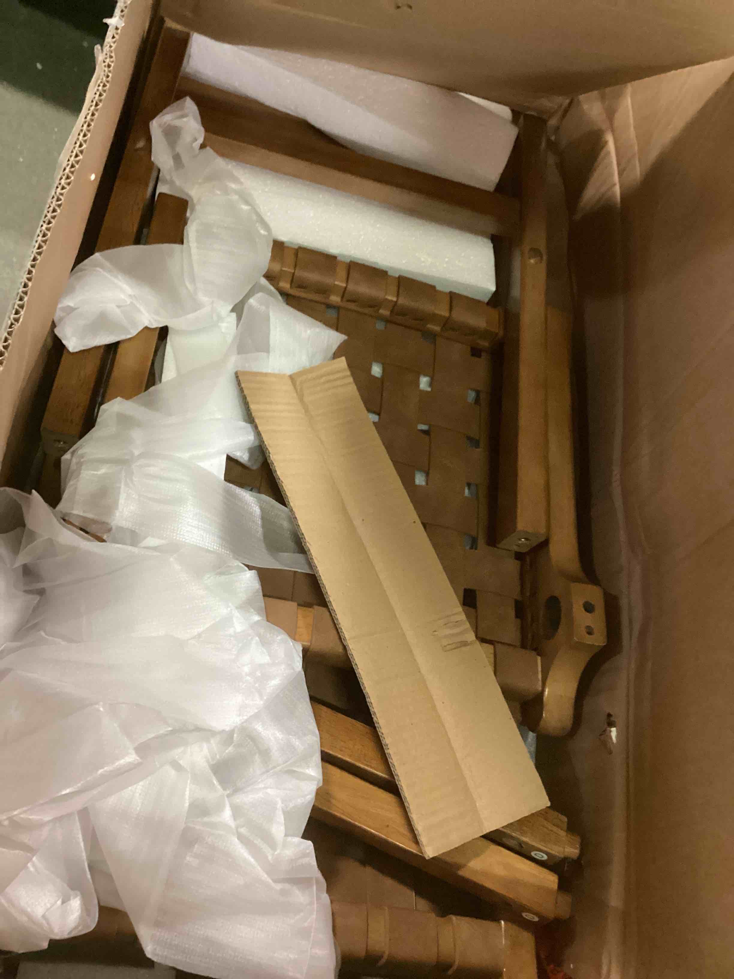 https://s3.amazonaws.com/lotting-images-prod/bidfta/ORG5938605_1710507888933.jpeg