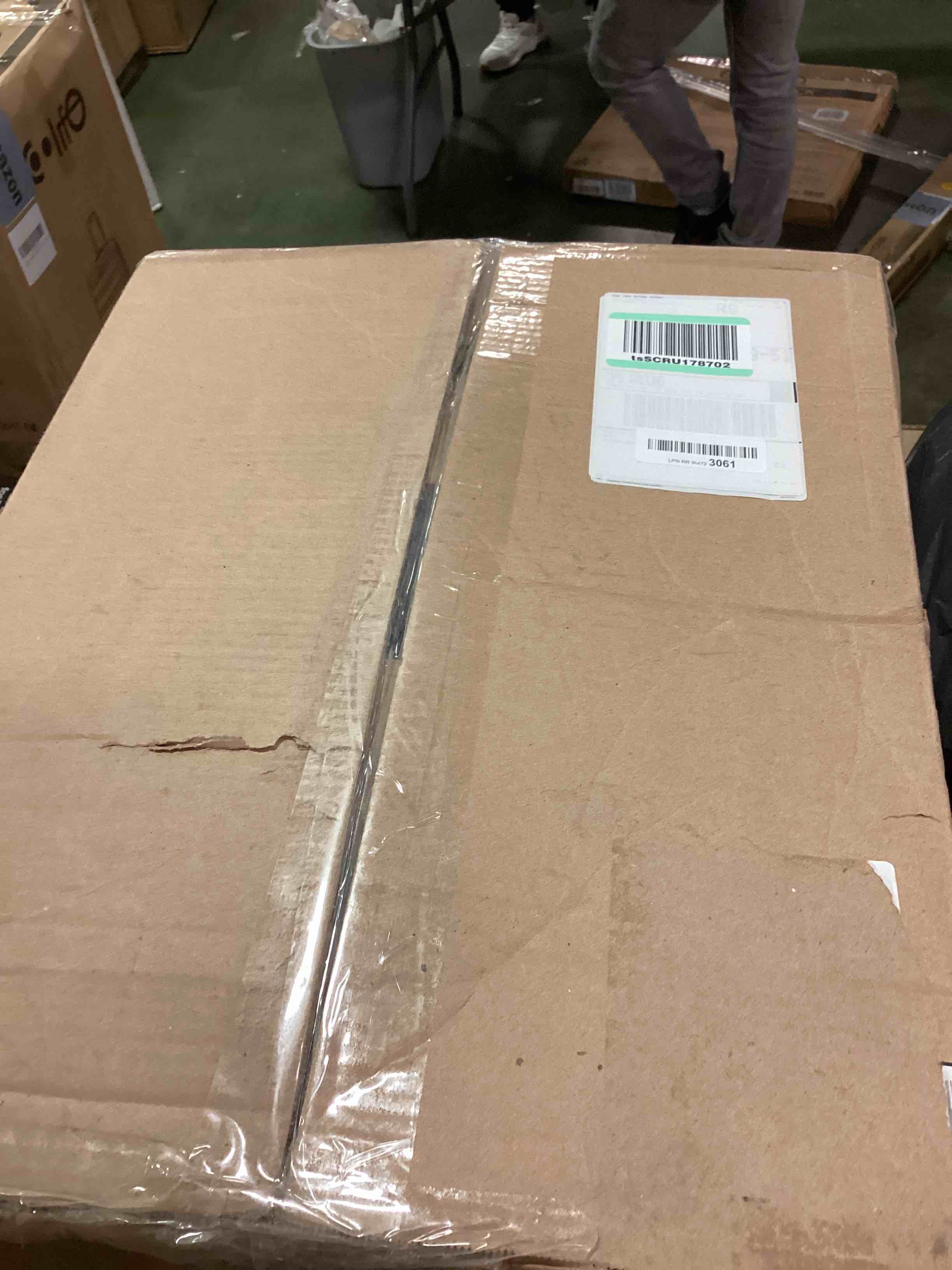 https://s3.amazonaws.com/lotting-images-prod/bidfta/ORG5941427_1712604528860.jpeg