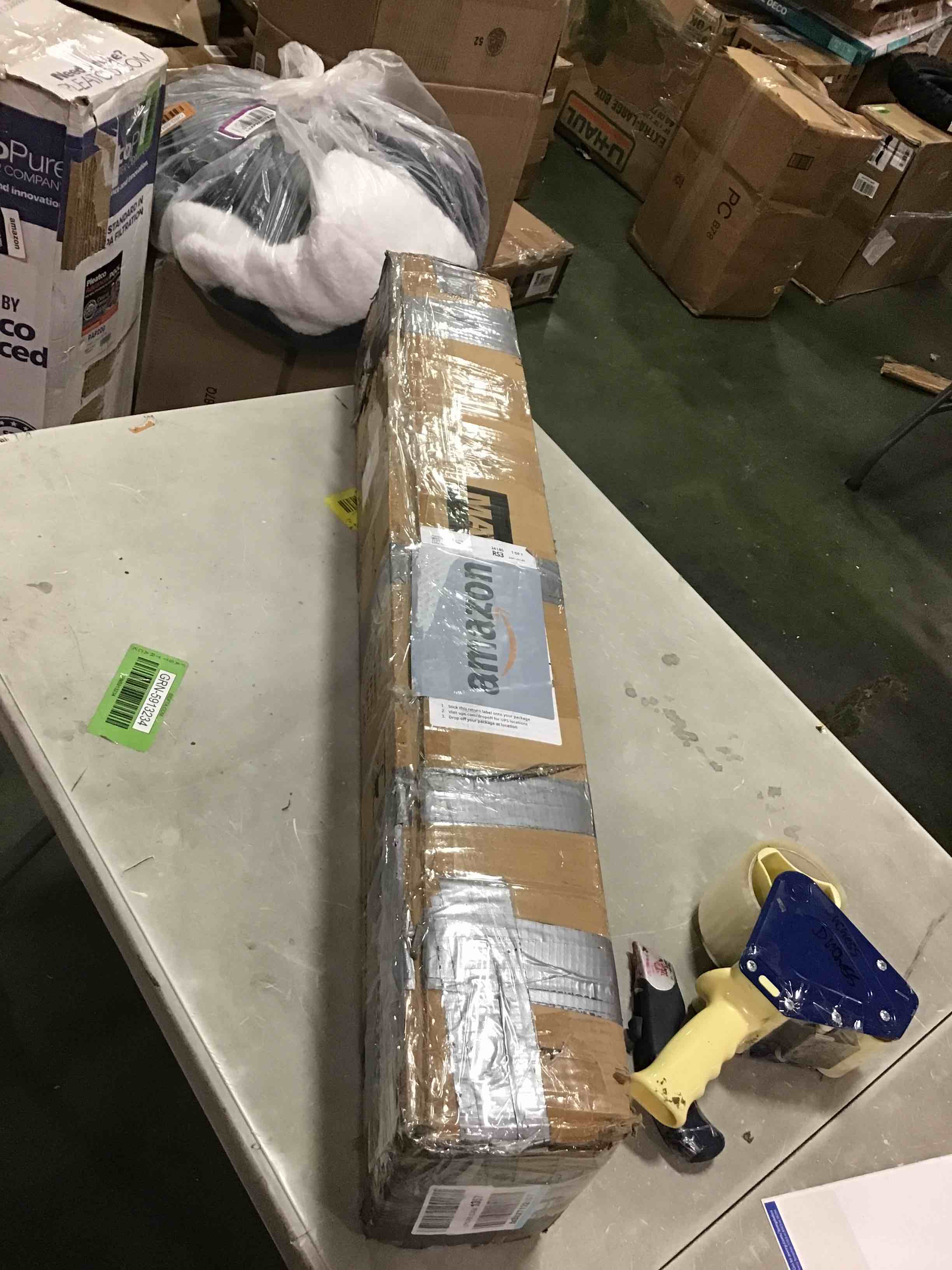 https://s3.amazonaws.com/lotting-images-prod/bidfta/ORG5941448_1712665343509.jpeg
