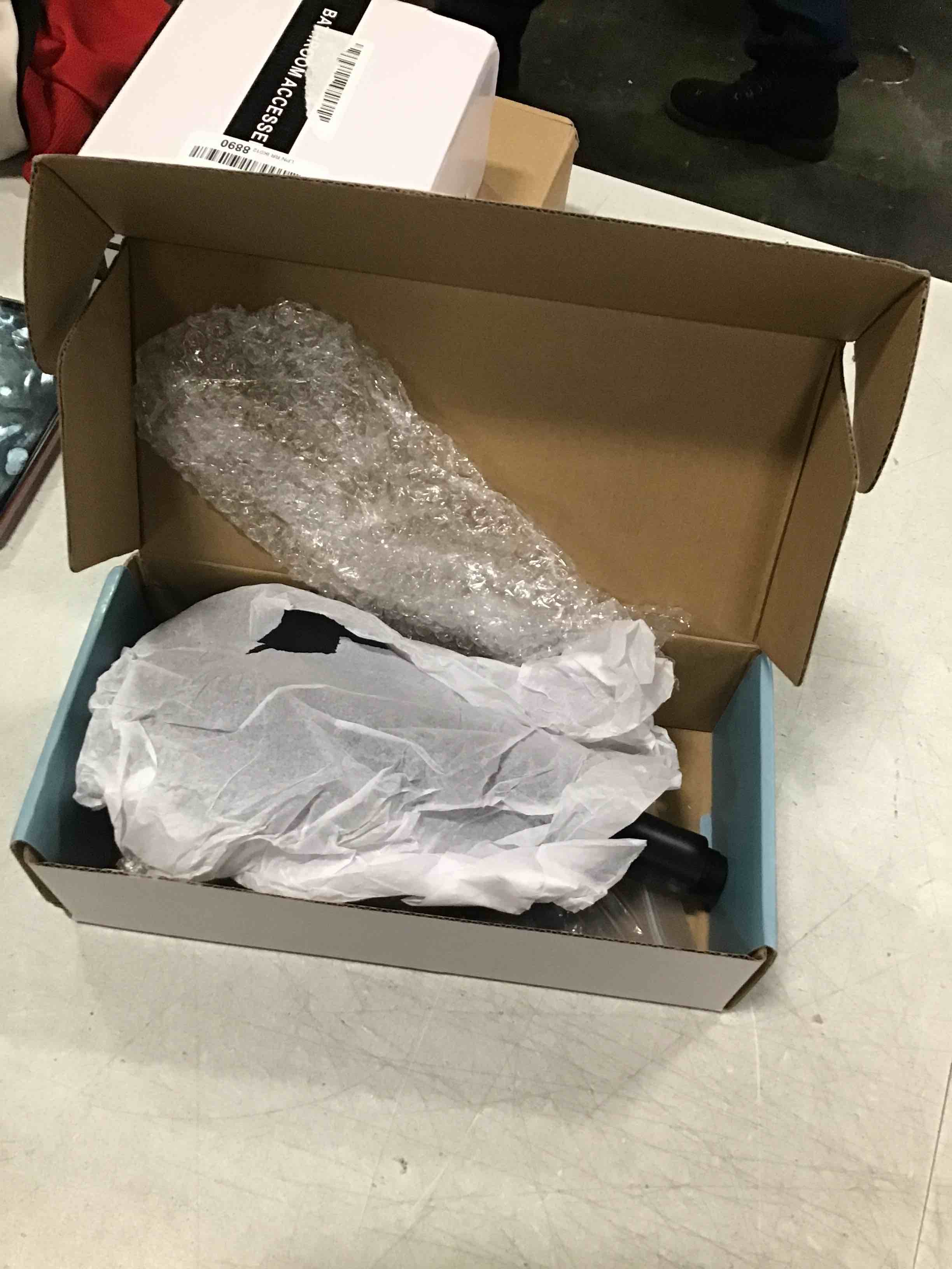 https://s3.amazonaws.com/lotting-images-prod/bidfta/ORG5941612_1712924680296.jpeg