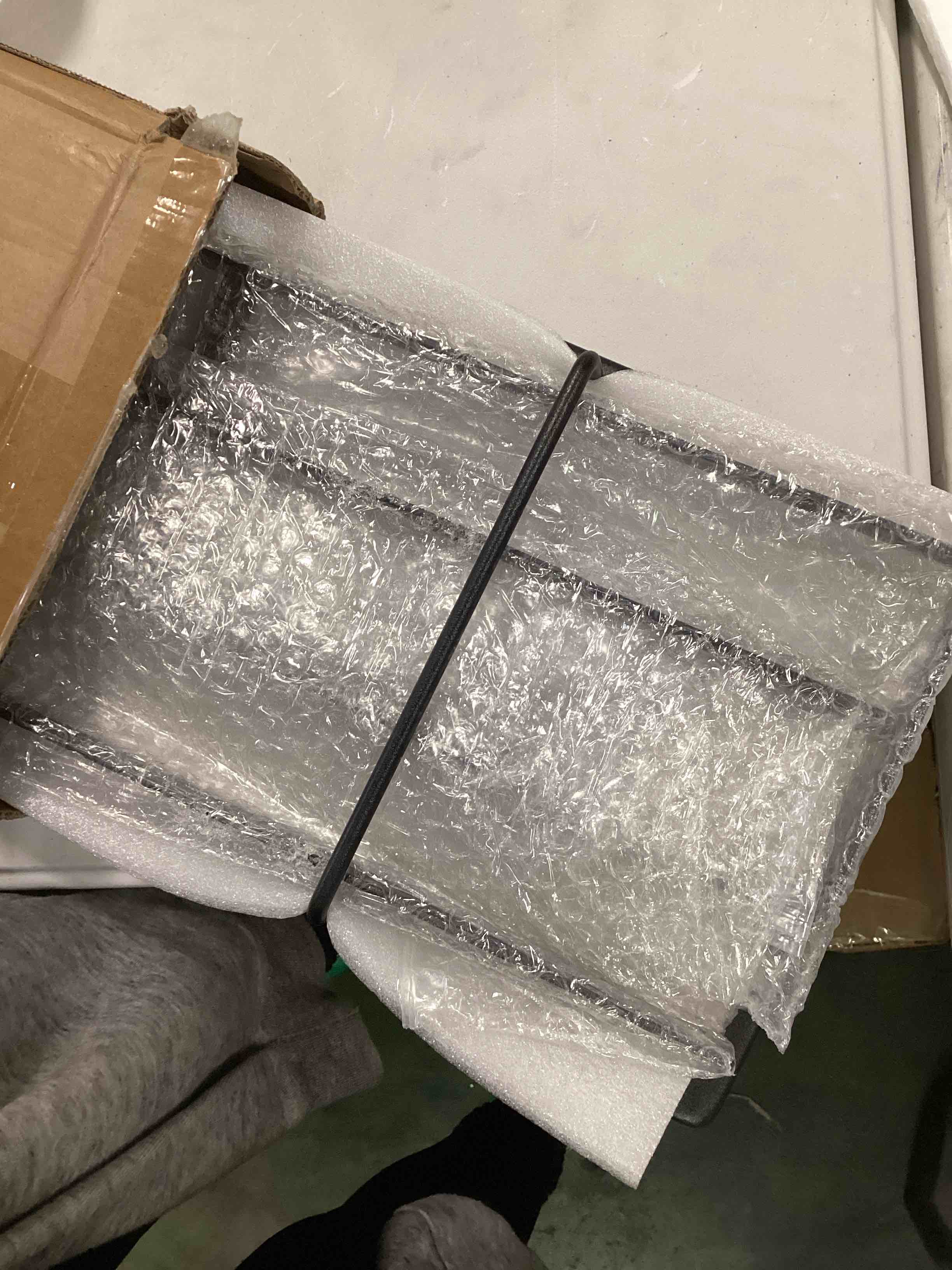 https://s3.amazonaws.com/lotting-images-prod/bidfta/ORG5941757_1713192963810.jpeg