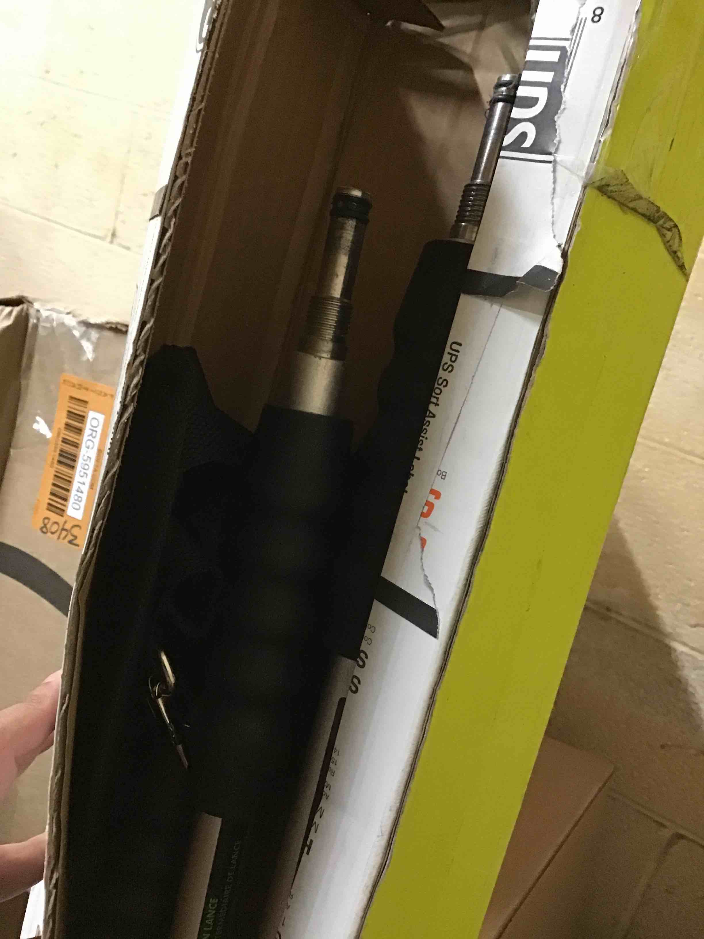 https://s3.amazonaws.com/lotting-images-prod/bidfta/ORG5951484_1718827994536.jpeg