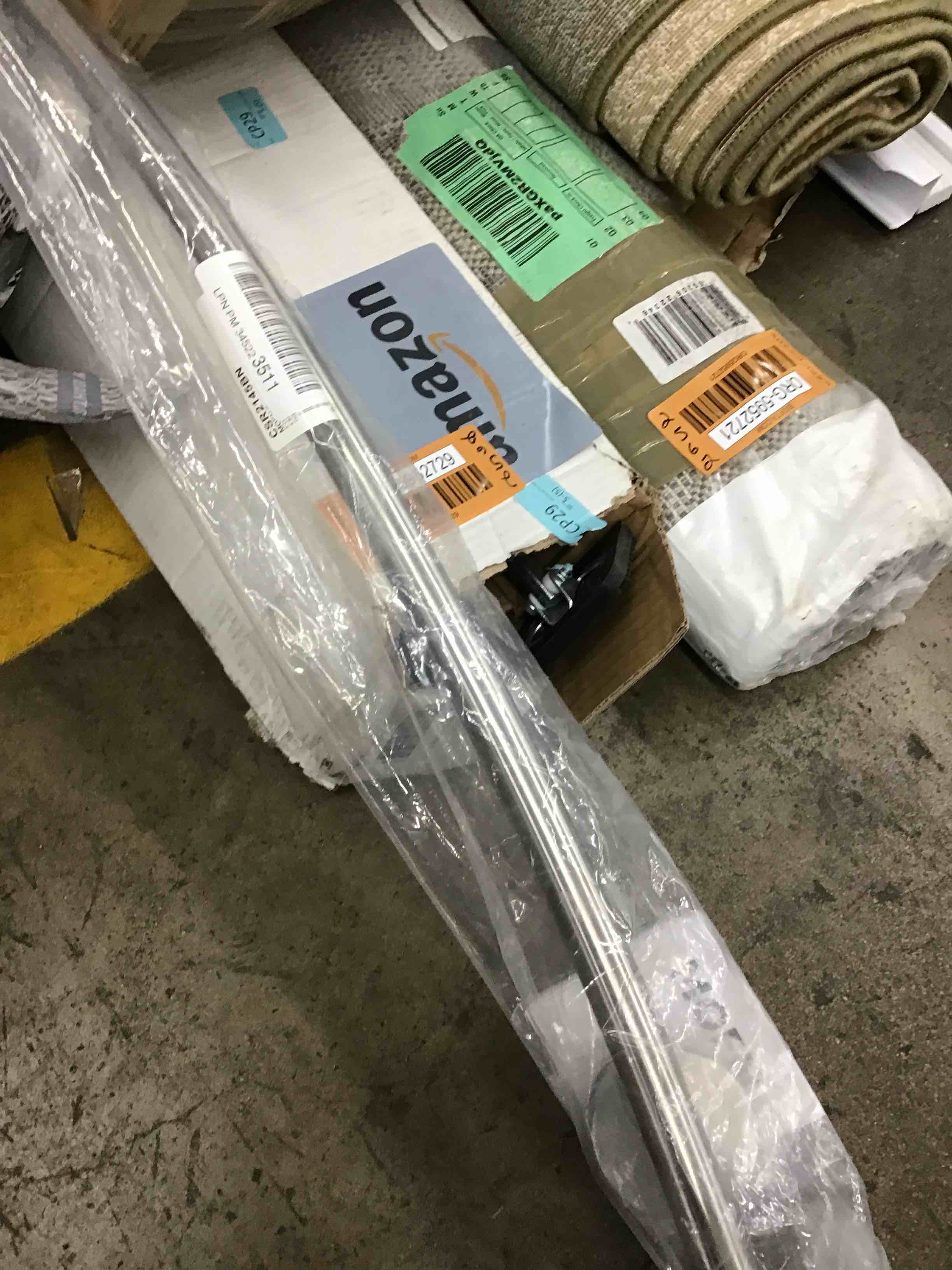 https://s3.amazonaws.com/lotting-images-prod/bidfta/ORG5952733_1715172051907.jpeg