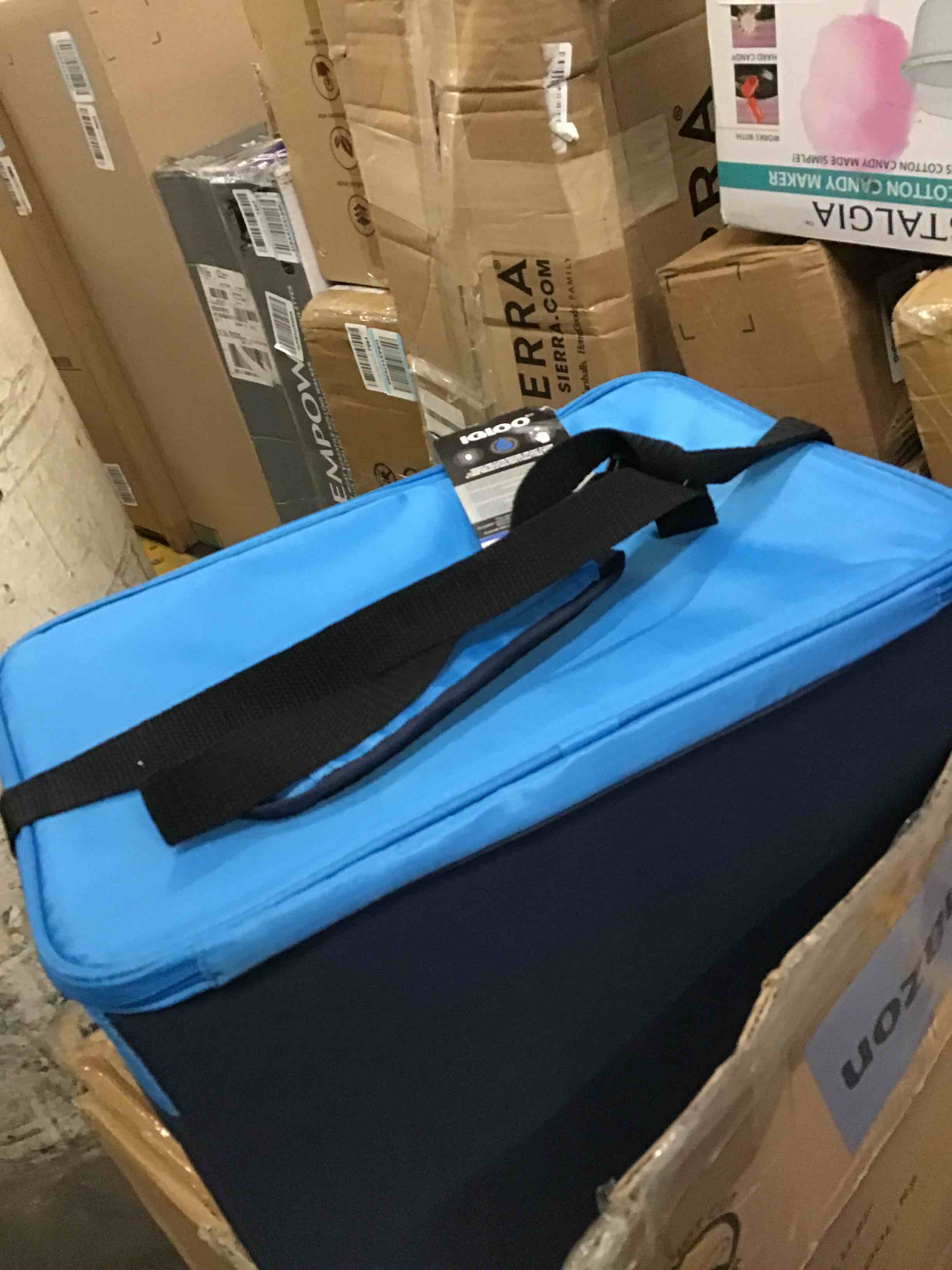 https://s3.amazonaws.com/lotting-images-prod/bidfta/ORG5953330_1716903238483.jpeg