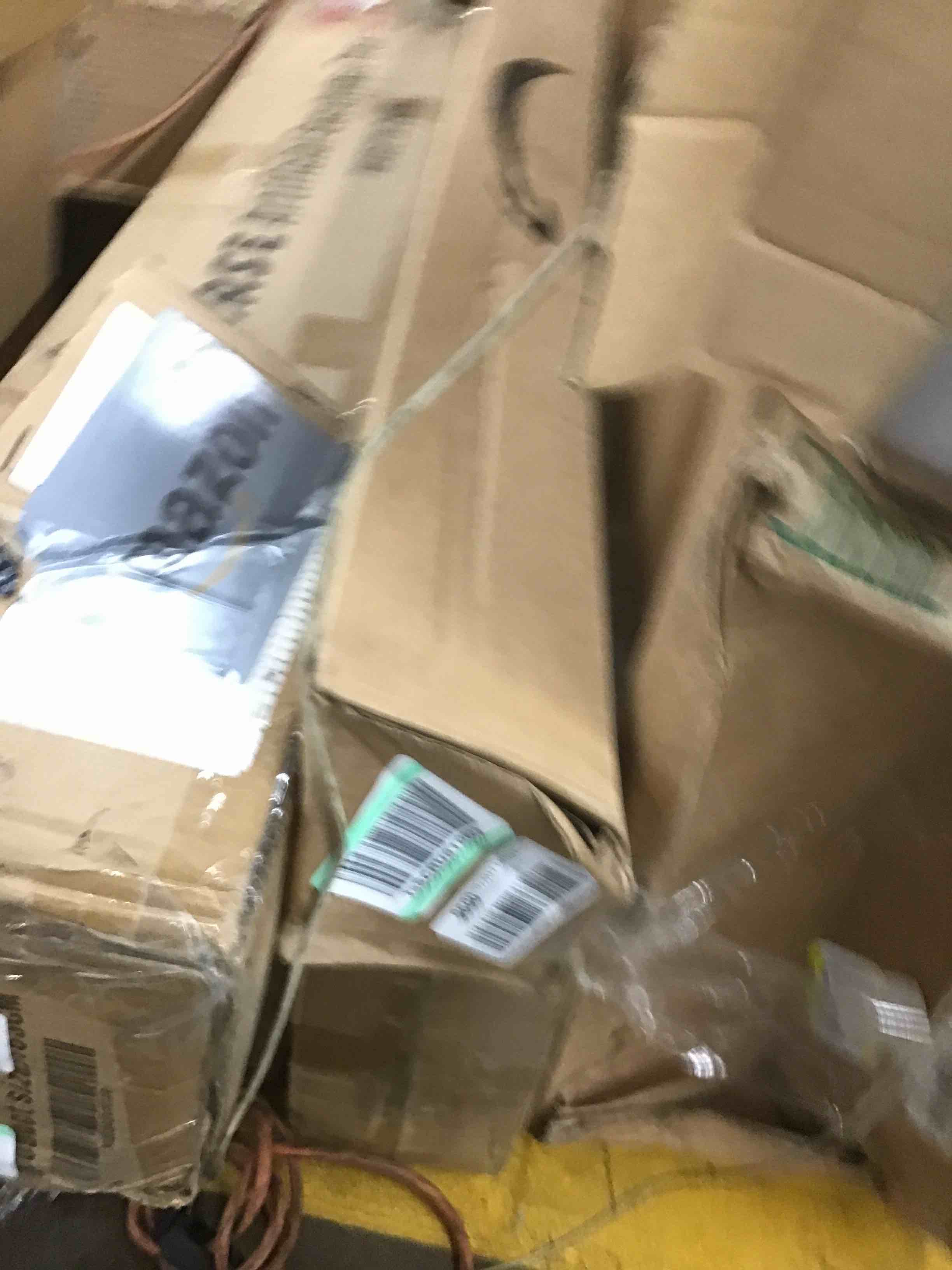 https://s3.amazonaws.com/lotting-images-prod/bidfta/ORG5953775_1717598295514.jpeg
