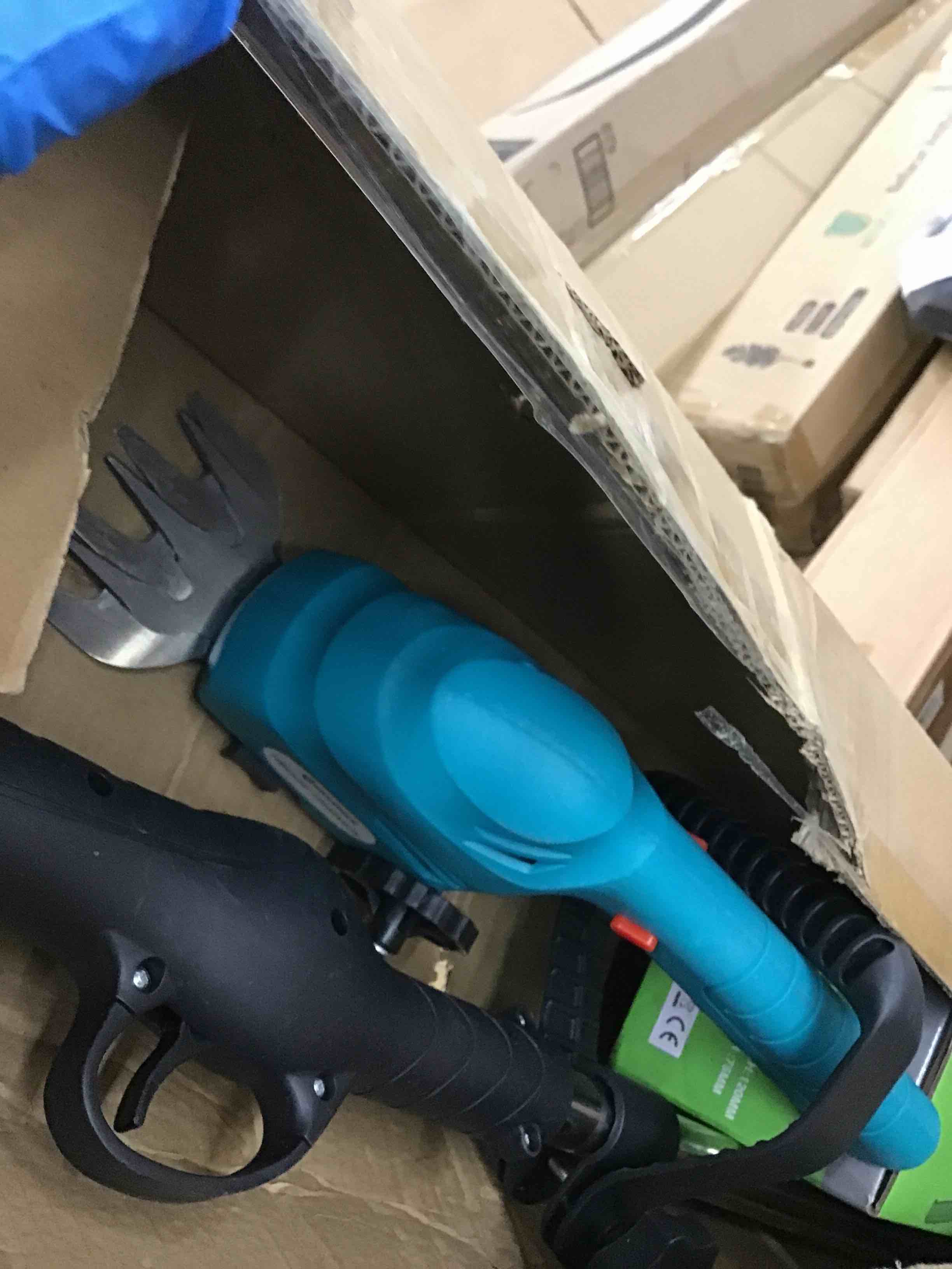 https://s3.amazonaws.com/lotting-images-prod/bidfta/ORG5955603_1717592477241.jpeg