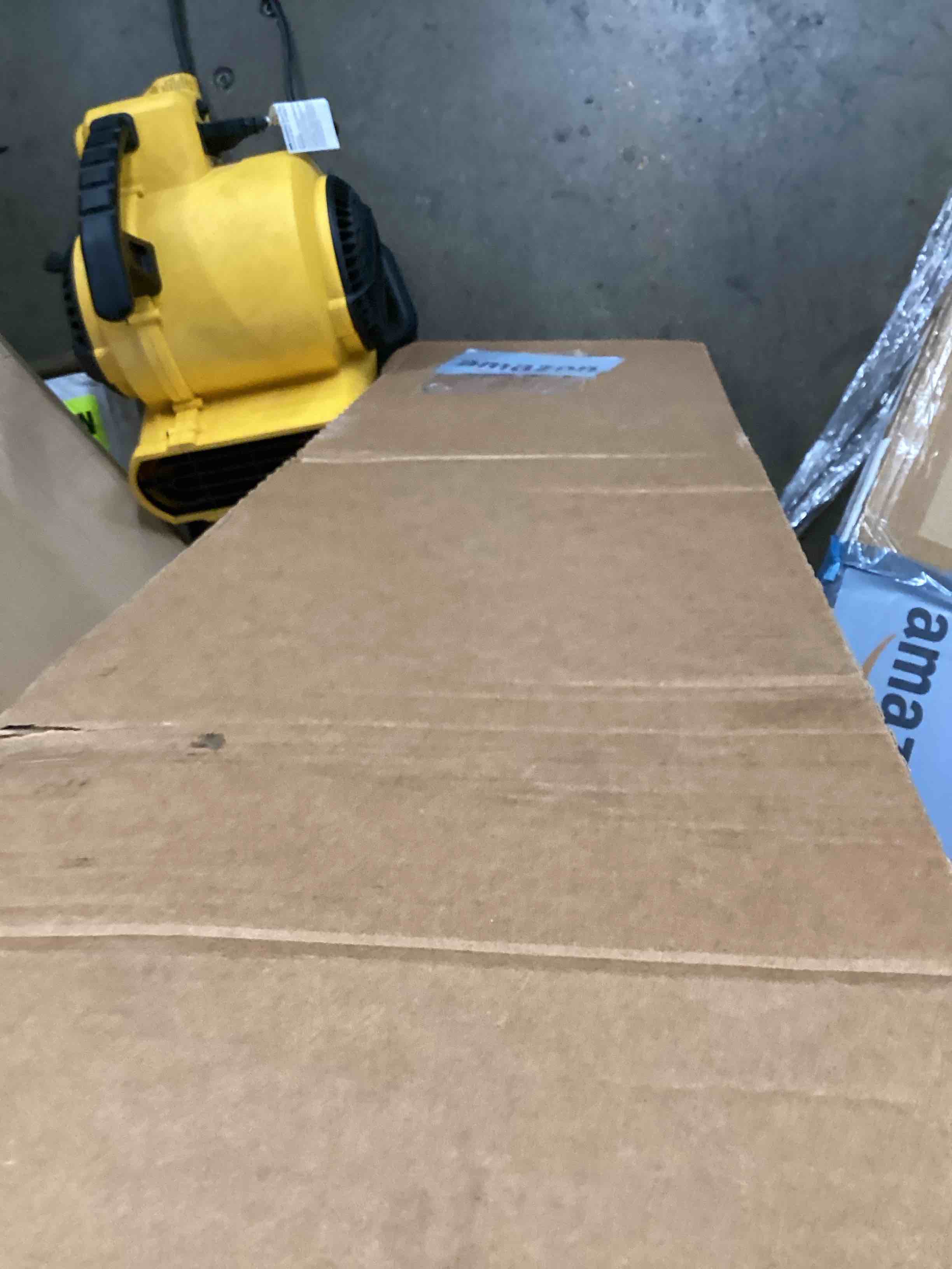 https://s3.amazonaws.com/lotting-images-prod/bidfta/ORG5956447_1723036087817.jpeg