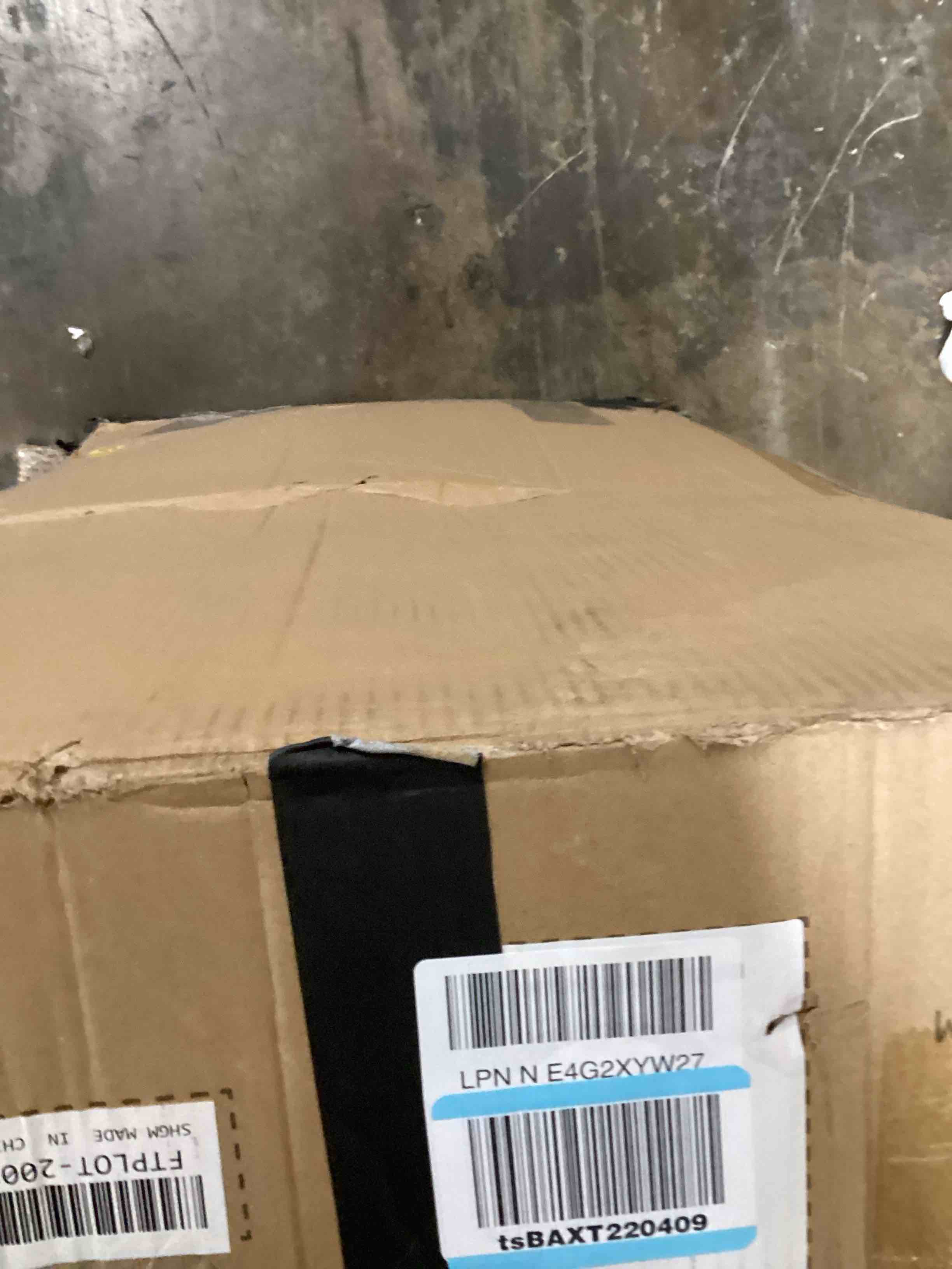 https://s3.amazonaws.com/lotting-images-prod/bidfta/ORG5956645_1723208295366.jpeg