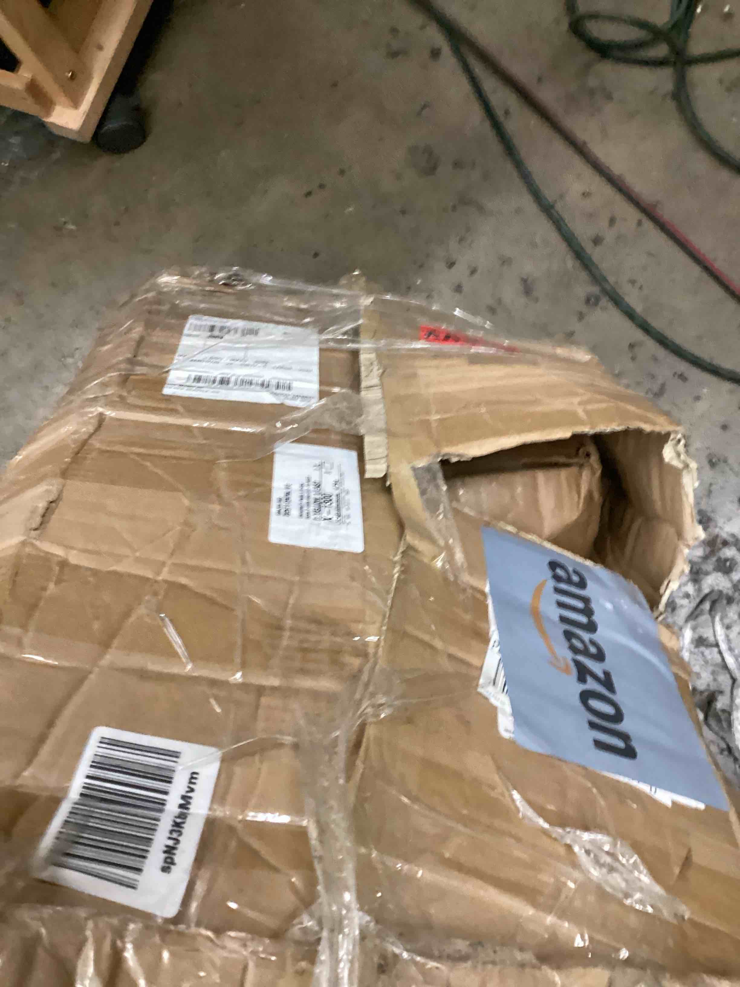 https://s3.amazonaws.com/lotting-images-prod/bidfta/ORG5956907_1723647202965.jpeg